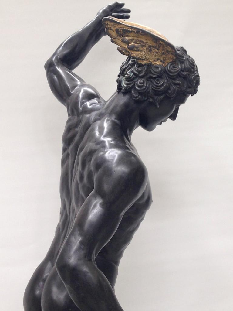 Mercurius Bronze Sculpture Contemporary Classic Mythology - Gold Figurative Sculpture by Margot Homan