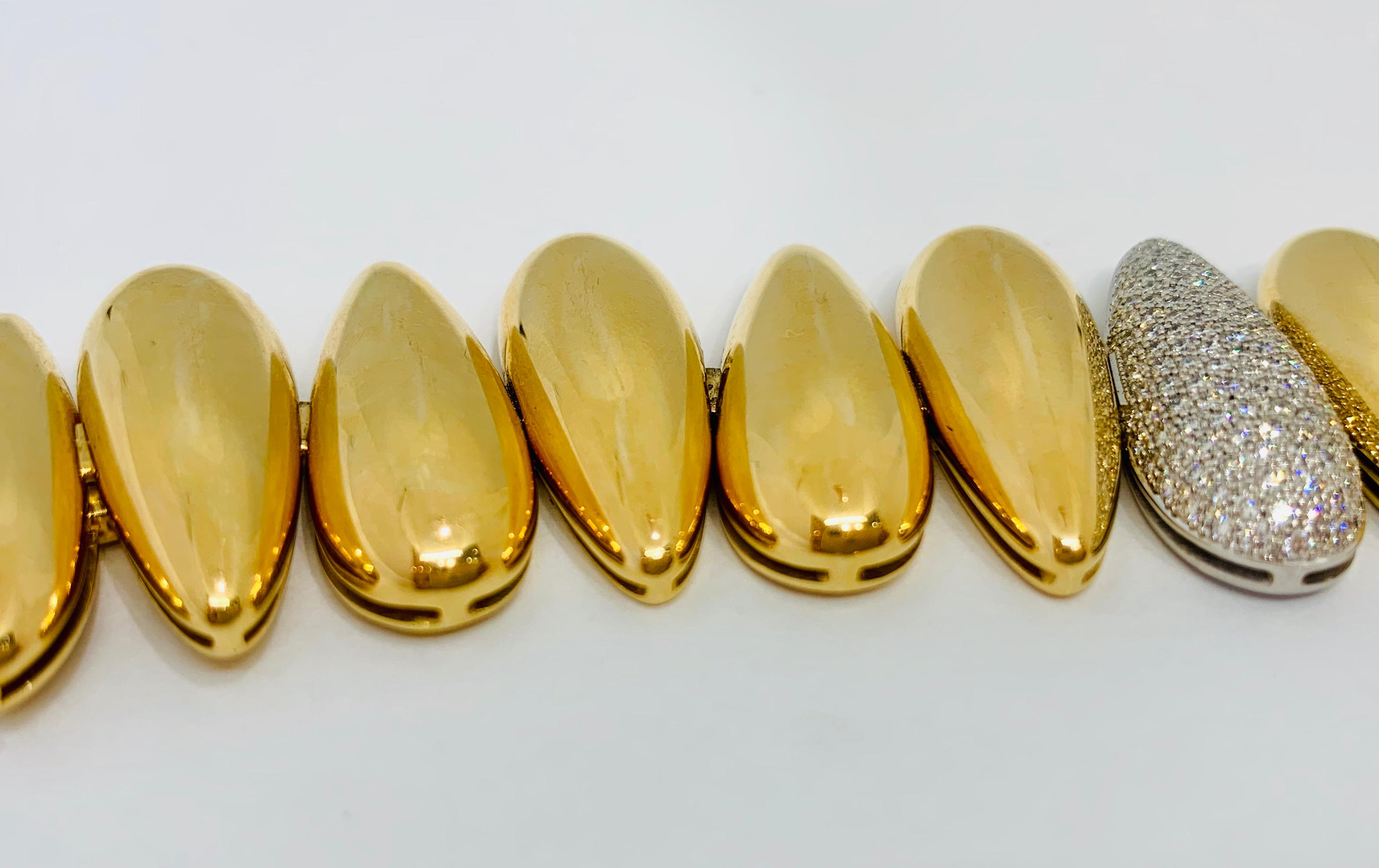 Margot McKinney 18k White/Rose Gold Bracelet, Tear Drop Gold and Diamond Links For Sale 6
