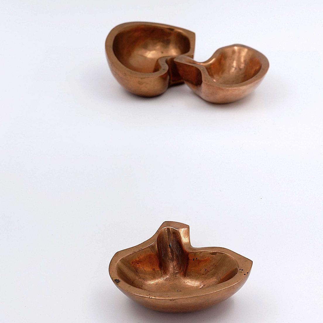 Margrit van Nuffel Polished bronze Vide Poches 1970s, Set of 3 For Sale 2
