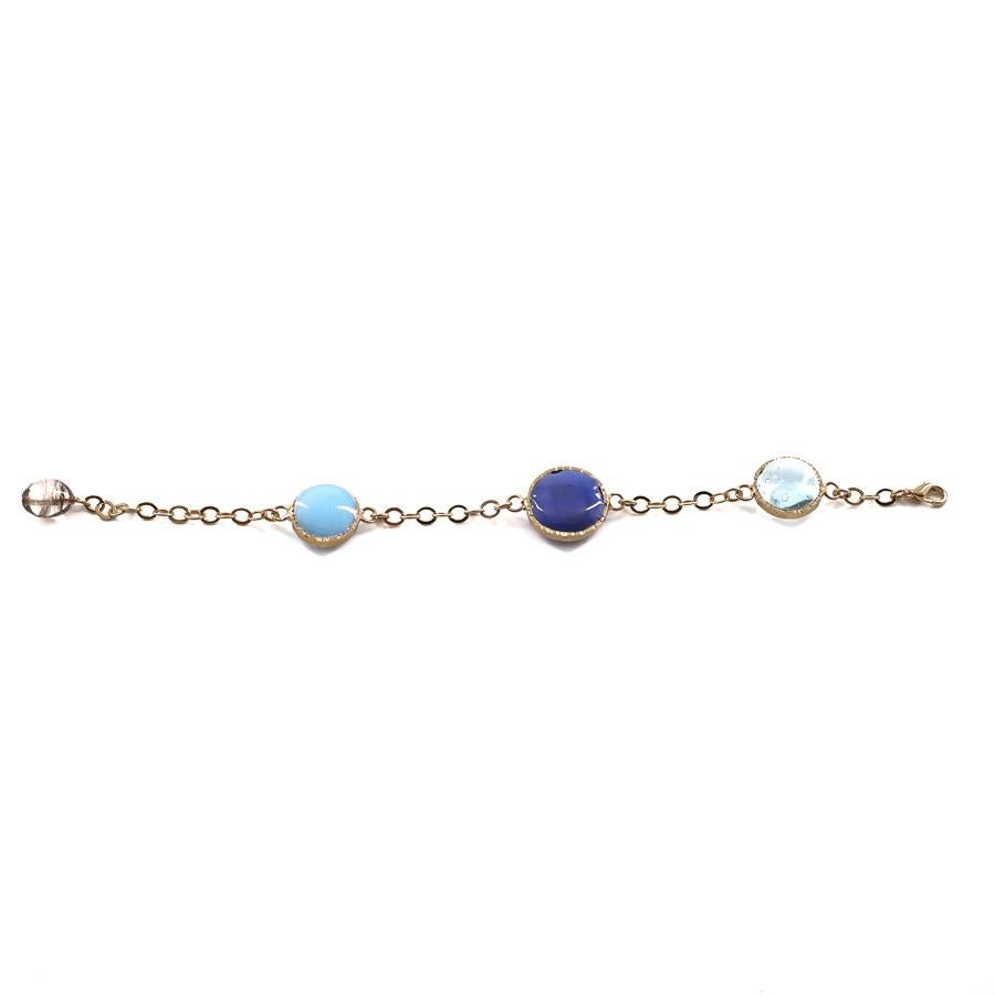 Round Cut  MARGUERITE DE VALOIS Blue Round Cabochons Bracelet For Sale