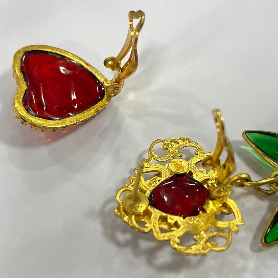 Marguerite de Valois Ohrringe aus geschmolzenem Glas im Angebot 1