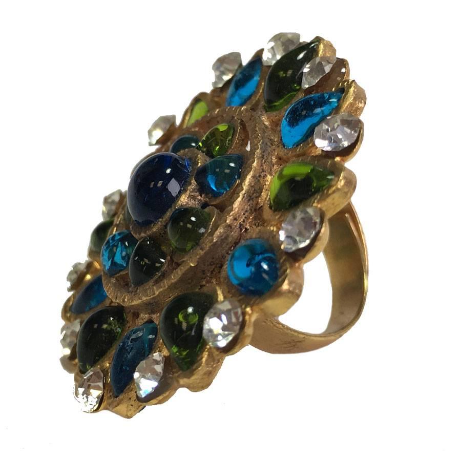 MARGUERITE DE VALOIS Ring in Gilded Metal and Colored Molten Glass In New Condition In Paris, FR