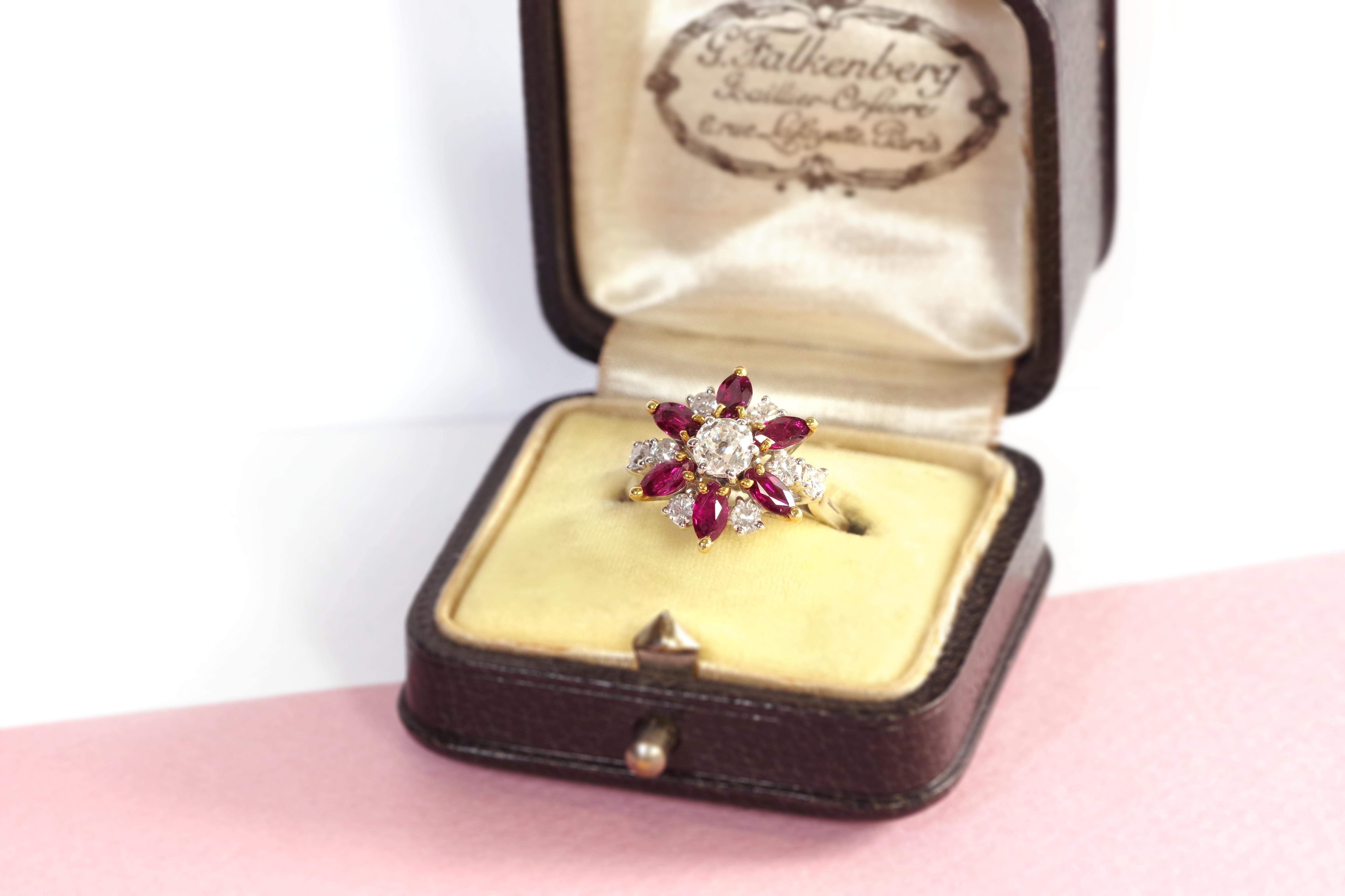 Marguerite diamond ruby ring in 18-karat white gold For Sale 3