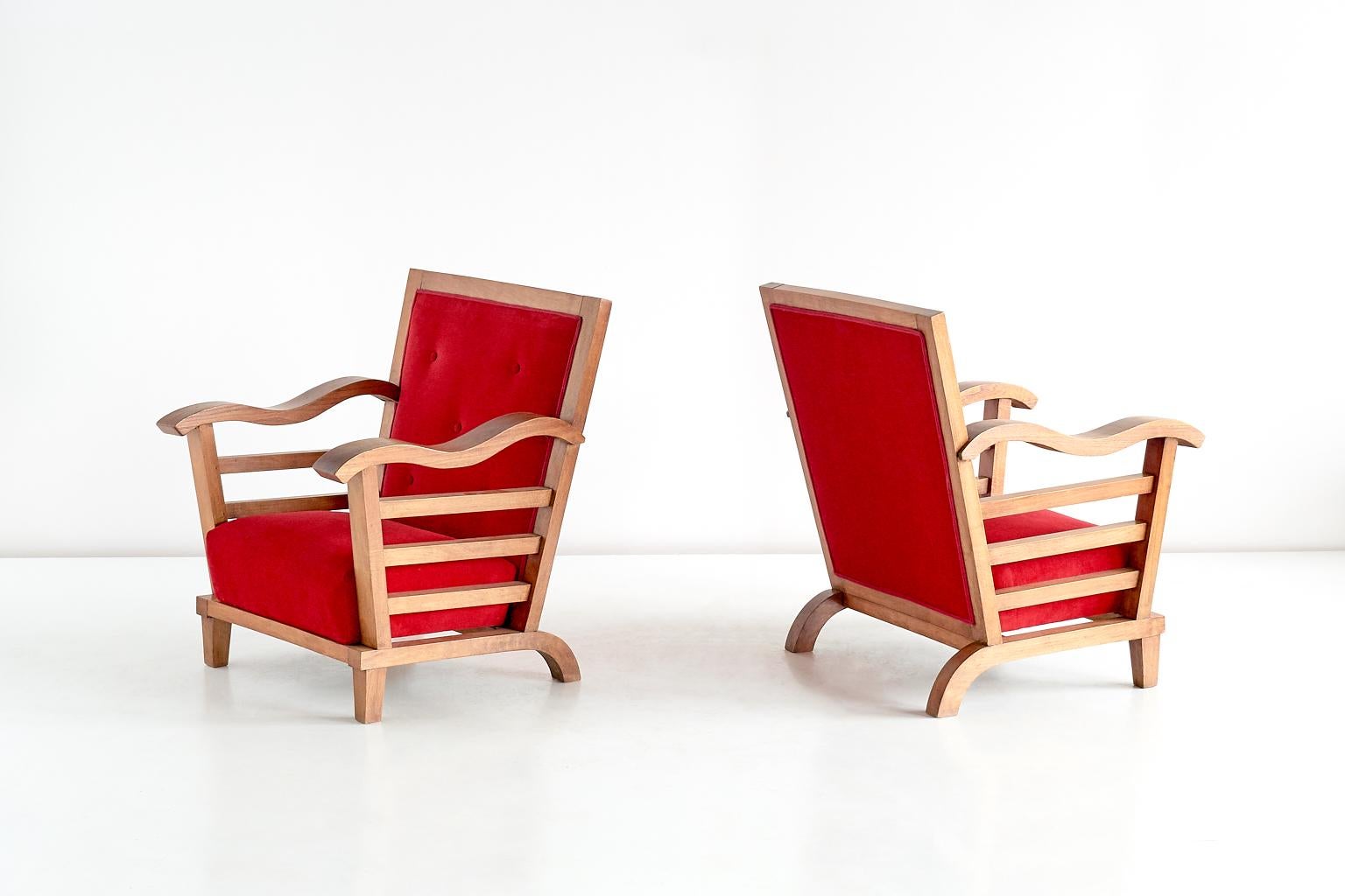 Mid-Century Modern Marguerite Dubuisson Pair of Armchairs in Oak and Elm, France, 1947 For Sale