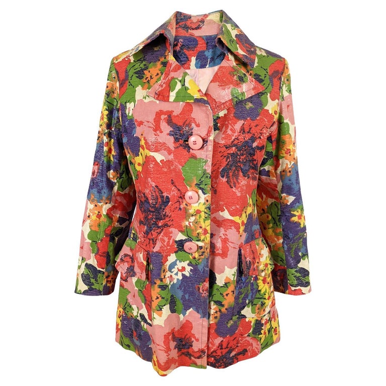 Marguerite Rubel Vintage 60s Vibrant Shiny Flower Print Womens Coat, 1960s For Sale
