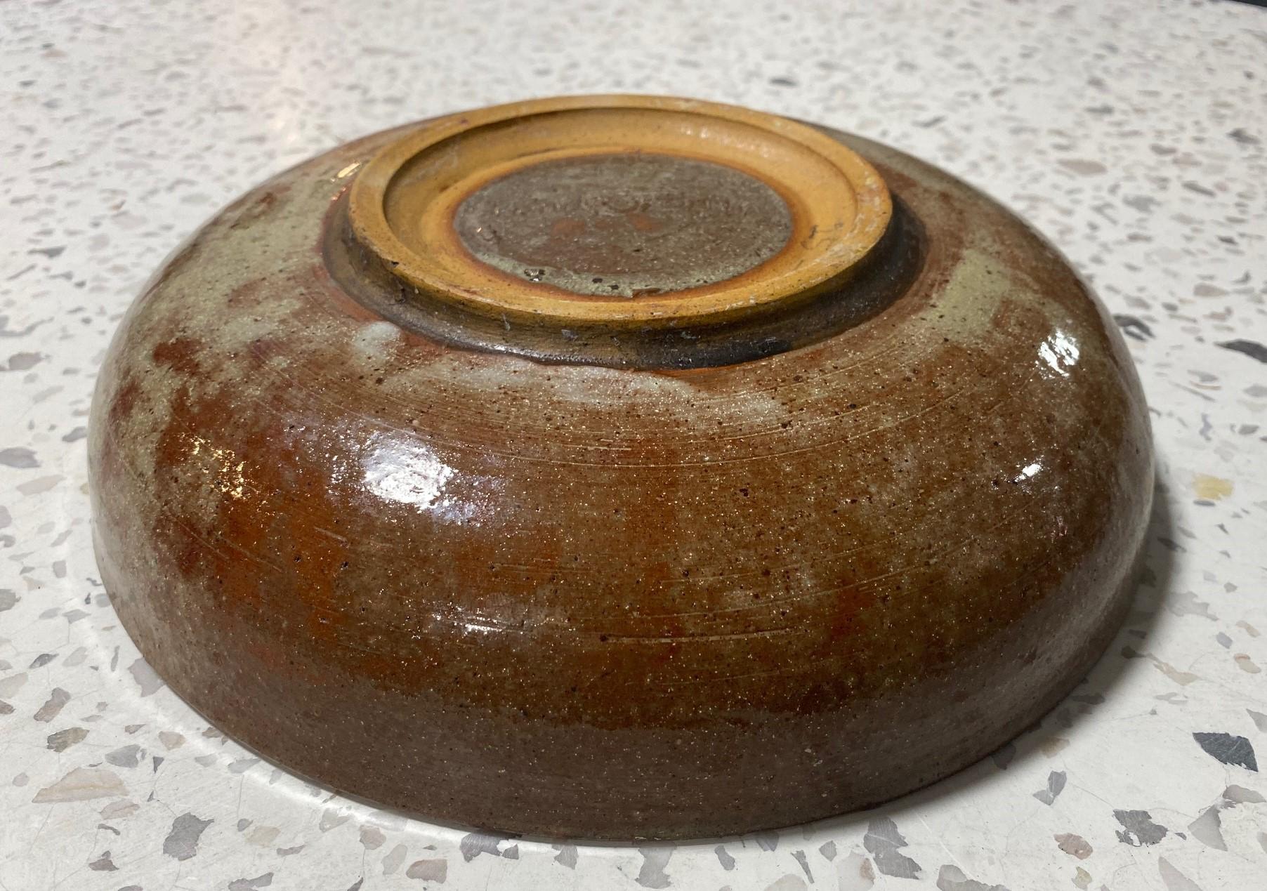 Marguerite Wildenhain Signed Pond Farm Mid-Century Modern Studio Pottery Bowl For Sale 3