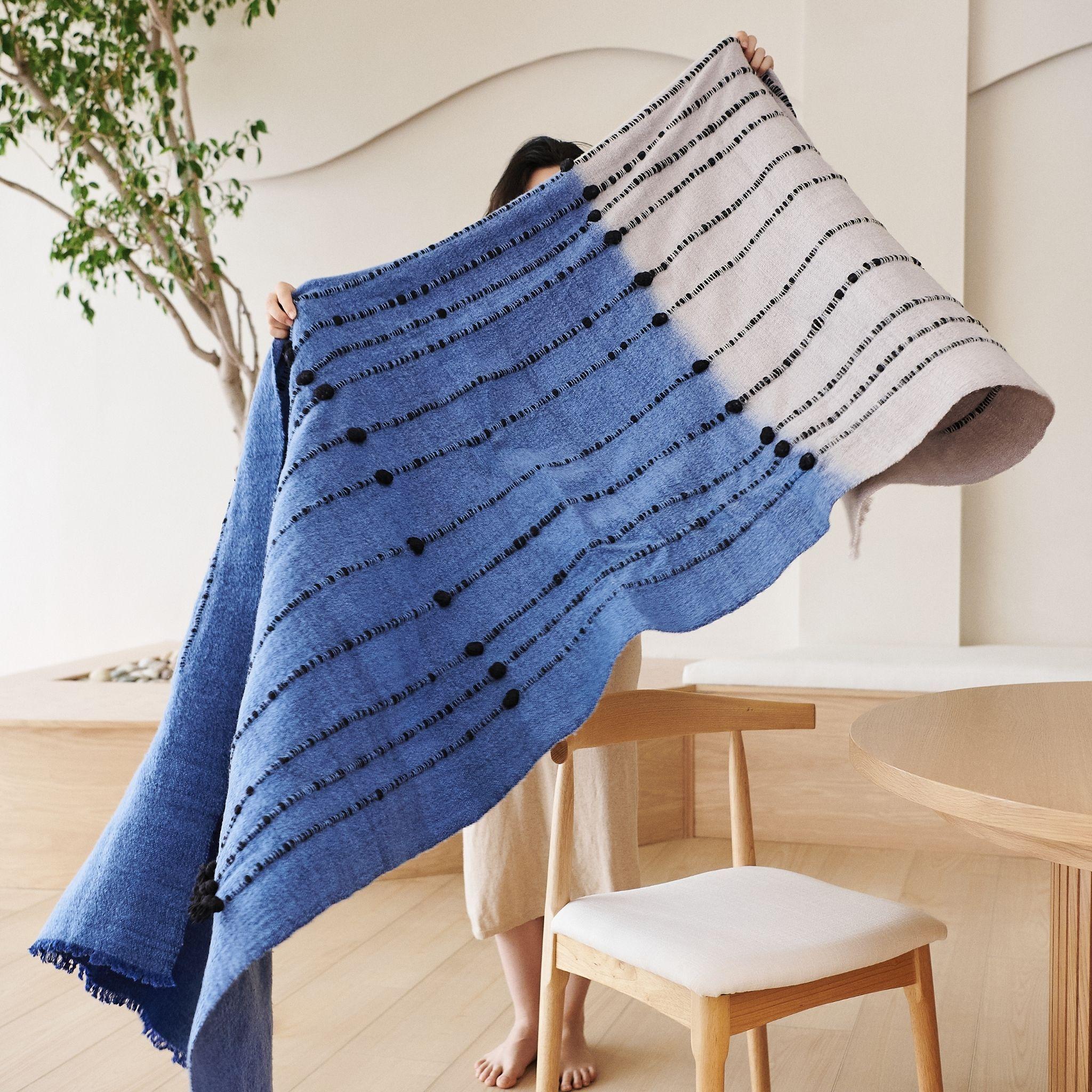 Mari Blue Gray Calming Hues Hand Woven Hand Knotted Textured Plush Merino Throw In New Condition For Sale In Bloomfield Hills, MI