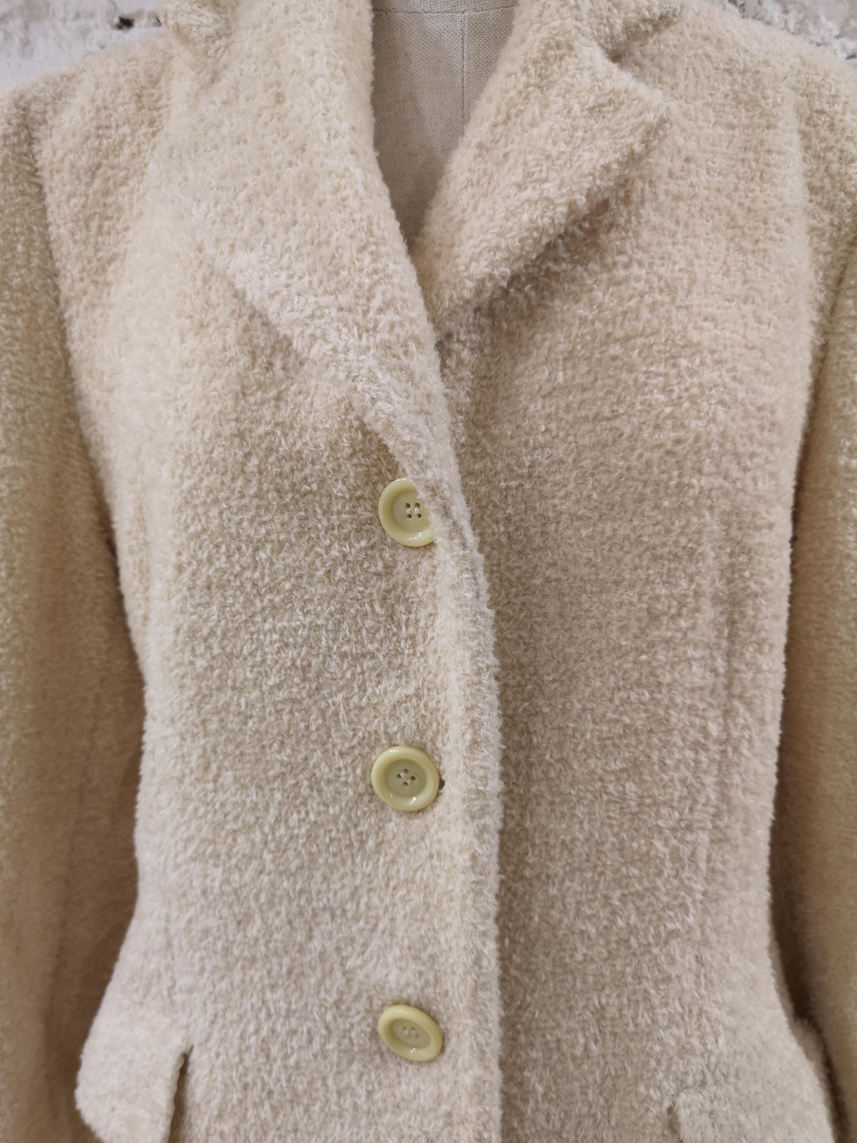 Mari Milano wool coat
totally made in italy in size 44