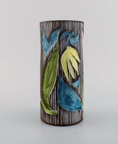 Vase en céramique à motifs floraux Mari Simmulson pour Upsala-Ekeby