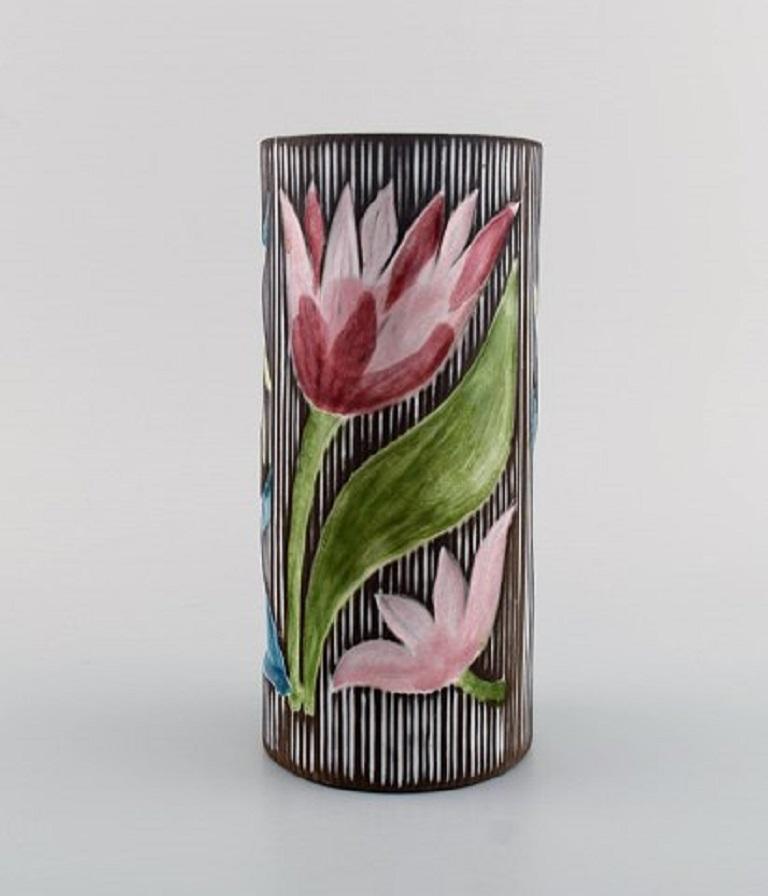 Scandinave moderne Vase en céramique à motifs floraux Mari Simmulson pour Upsala-Ekeby en vente