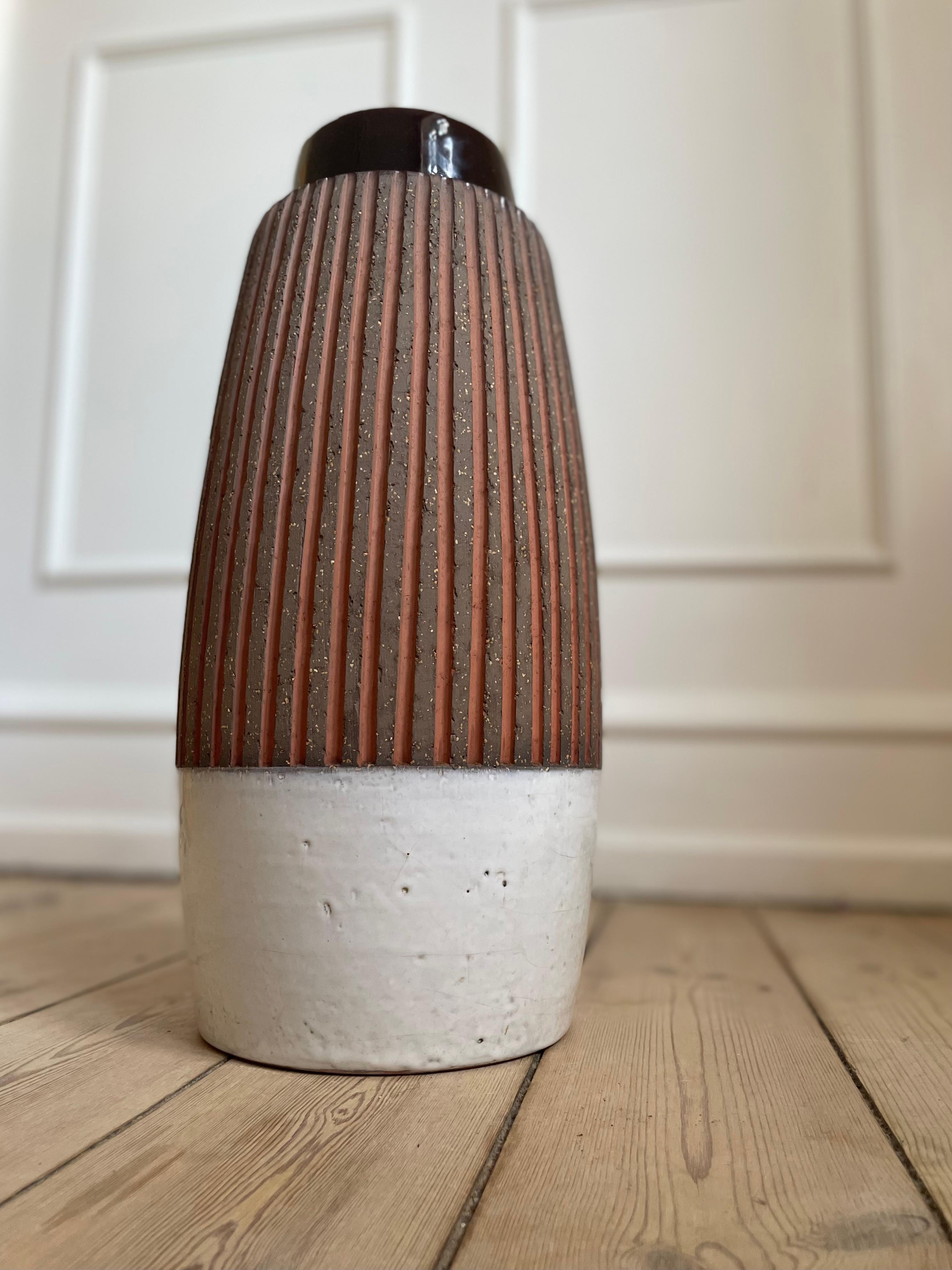 Hand-Carved Mari Simmulson Floor Vase for Upsala Ekeby, 1960s For Sale