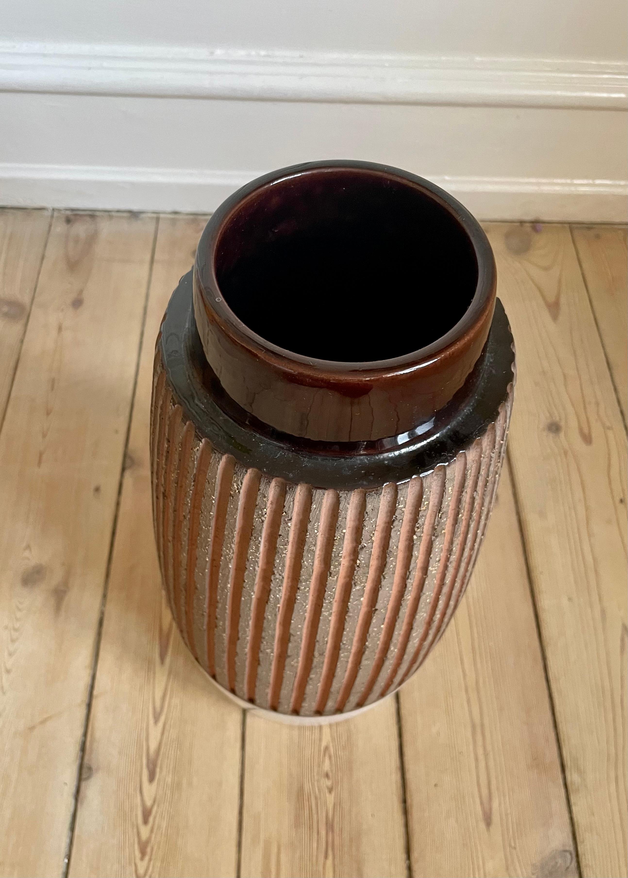 Mari Simmulson Floor Vase for Upsala Ekeby, 1960s For Sale 7