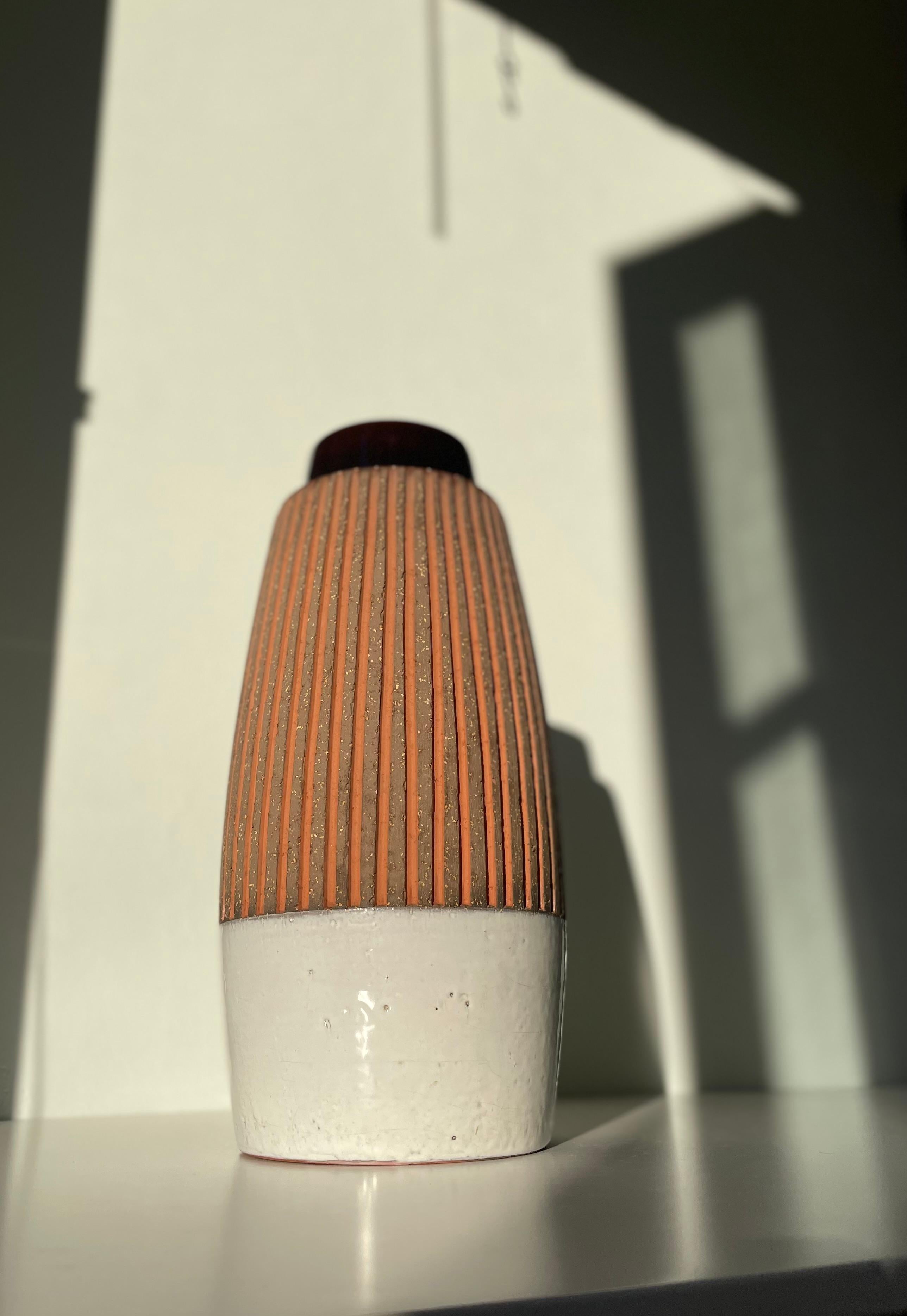 Vaso da terra Mari Simmulson per Upsala Ekeby, anni '60 in vendita 2
