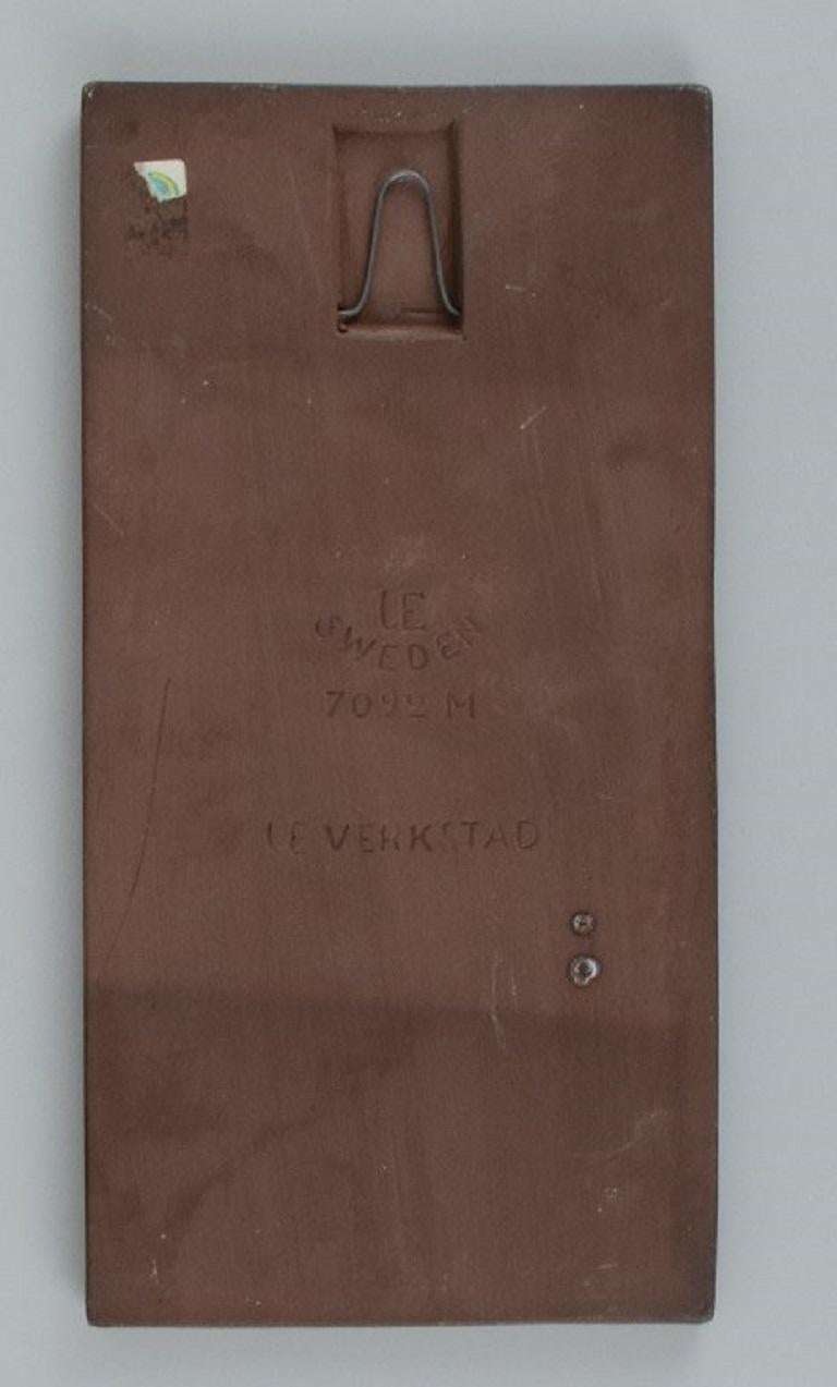 Mari Simmulson for Upsala Ekeby. Cardus wall plaque In Excellent Condition For Sale In Copenhagen, DK