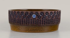 Mari Simmulson for Upsala Ekeby. Ceramic bowl in brown and green glaze.