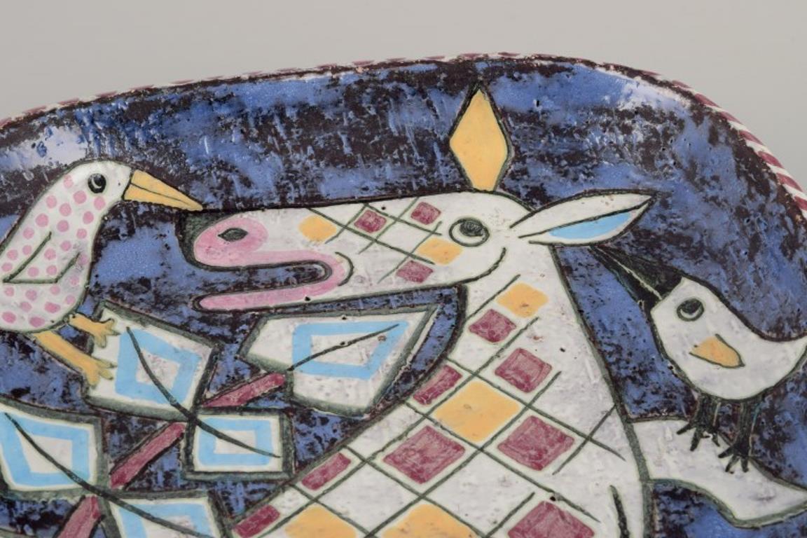 Mari Simmulson für Upsala Ekeby. Keramische Schale. Seltenes Modell. Tiermotiv. (Glasiert) im Angebot