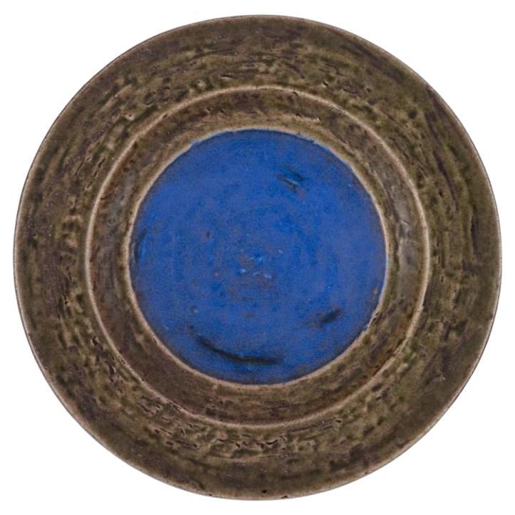 Mari Simmulson for Upsala Ekeby. Ceramic dish. In green and blue glaze