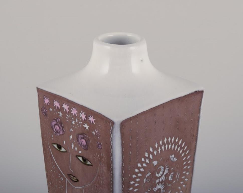 Mid-20th Century Mari Simmulson  for Upsala Ekeby. Ceramic vase in a square shape. For Sale