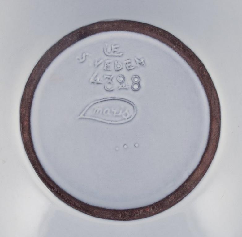 Mari Simmulson for Upsala-Ekeby. Large ceramic bowl in a modernist design For Sale 1