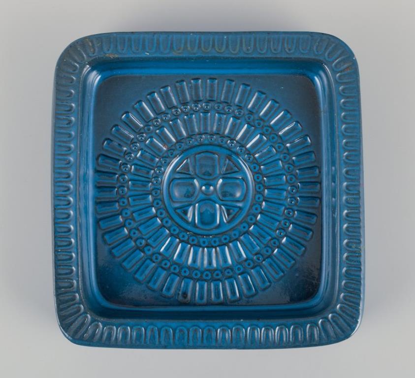 Swedish Mari Simmulson for Upsala Ekeby. Square ceramic bowl. Geometric pattern For Sale