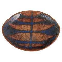 Mari Simmulson for Upsala Ekeby, Sweden. Low ceramic bowl, ca. 1960.