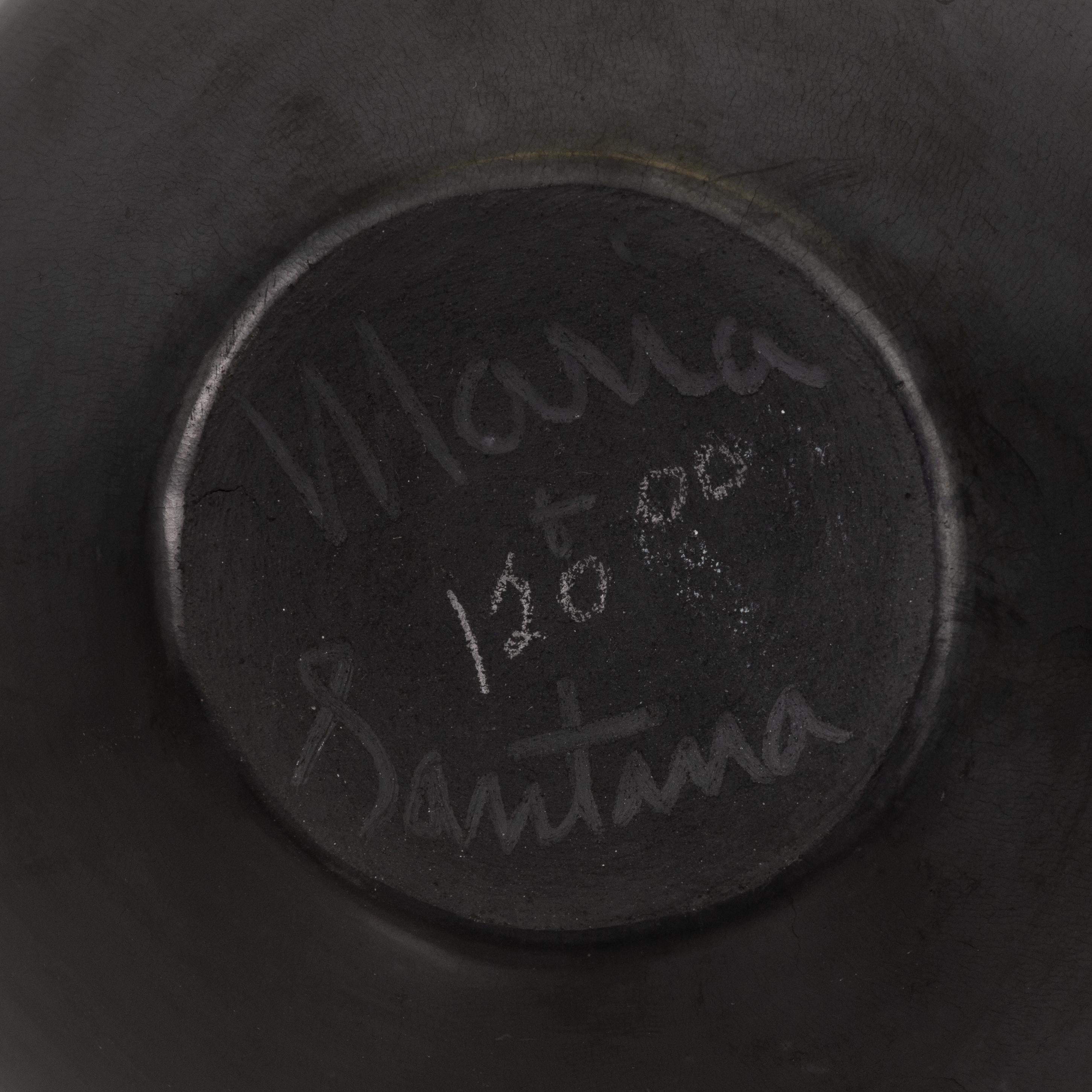 Maria und Santana Martinez Schwarzes Keramikgefäß aus der Schwarzen Ware im Zustand „Gut“ im Angebot in Coeur d'Alene, ID