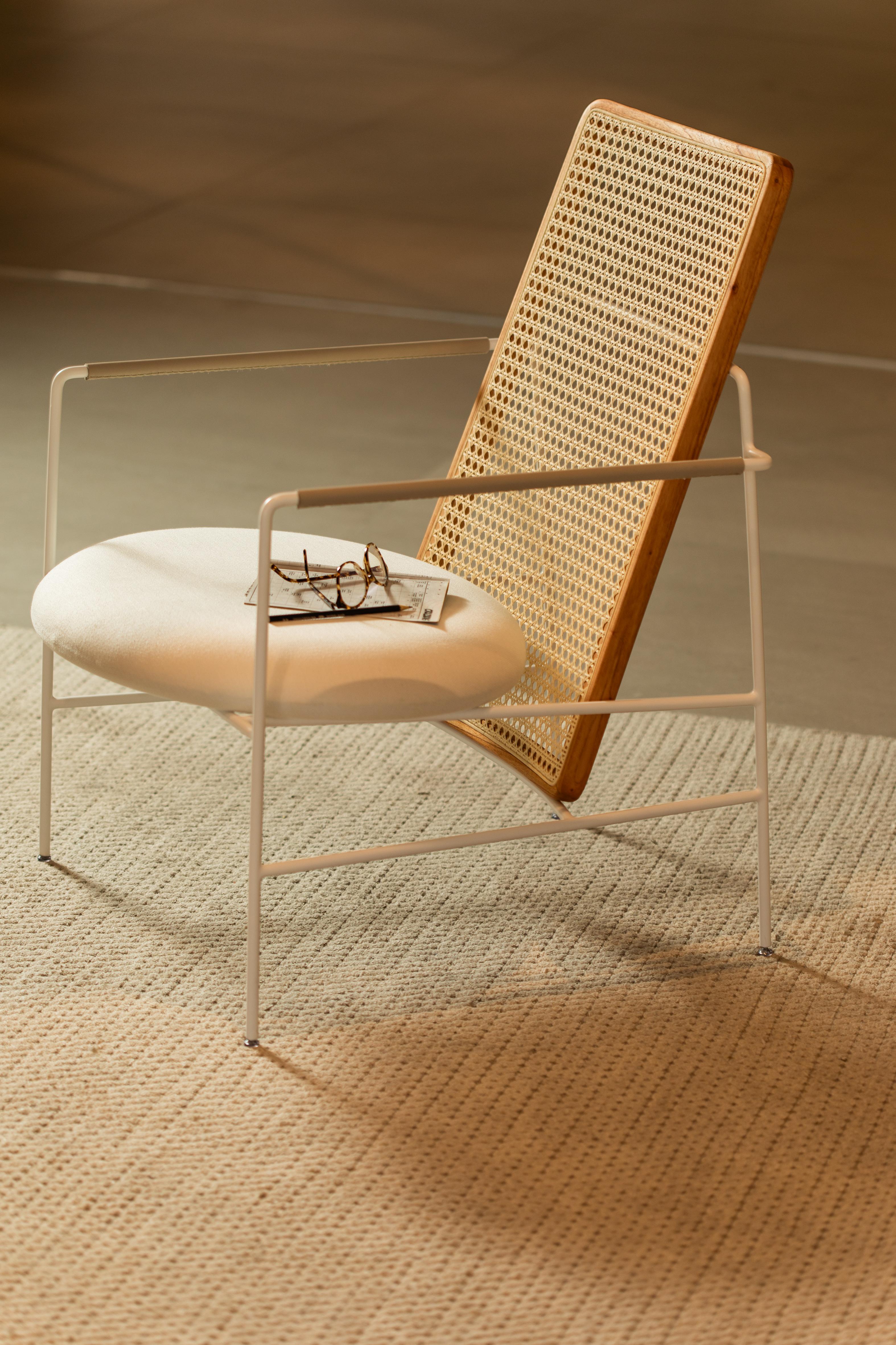 Maria armchair in metal, leather, wood and straw For Sale 5