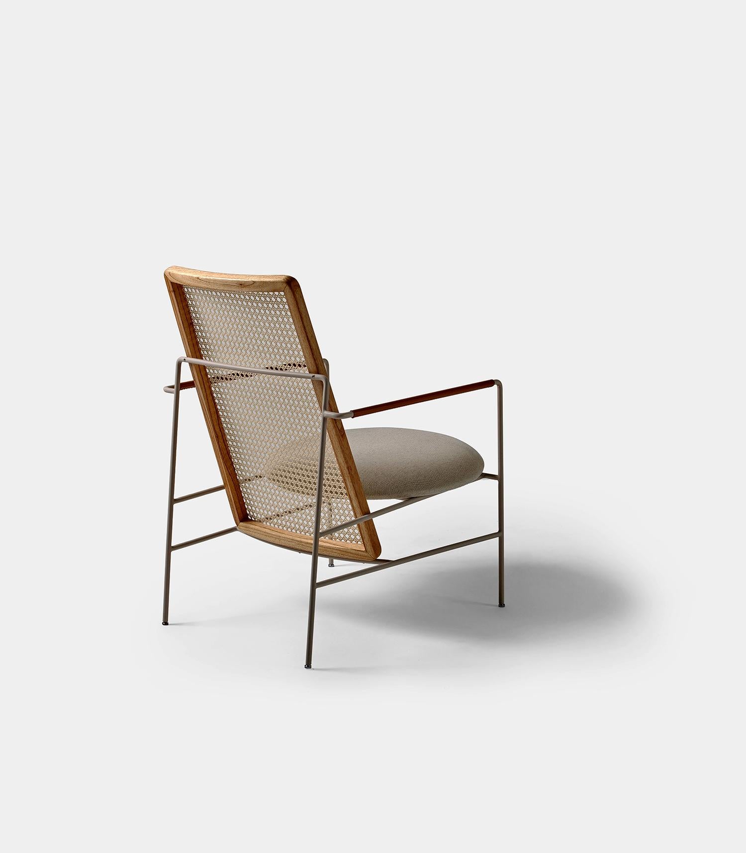 Leather Maria armchair in metal, leather, wood and straw For Sale