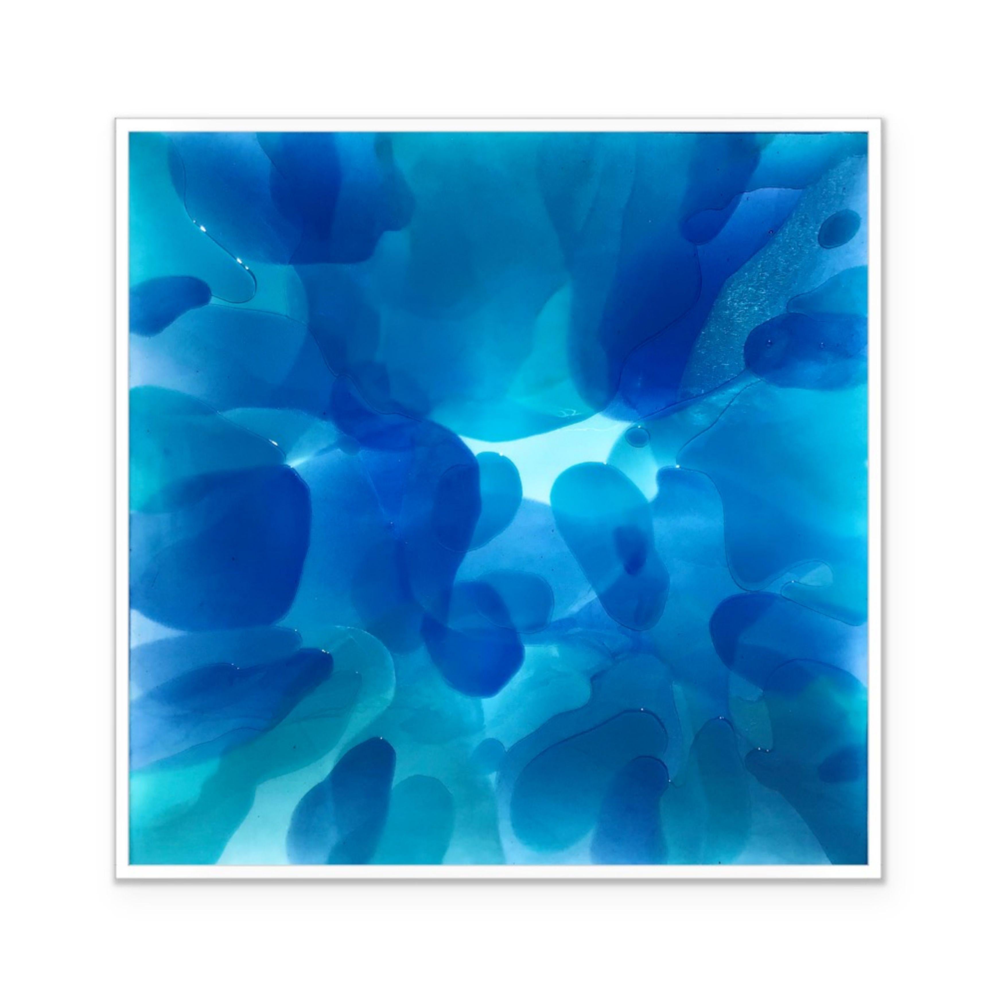 TITLE: Moments of Transparency    DESCRIPTION: Moments of Transparency is about inner peace and awareness, that is created by moments of connection with nature.    MATERIALS: It is painted with resin, combined with high quality acrylics,