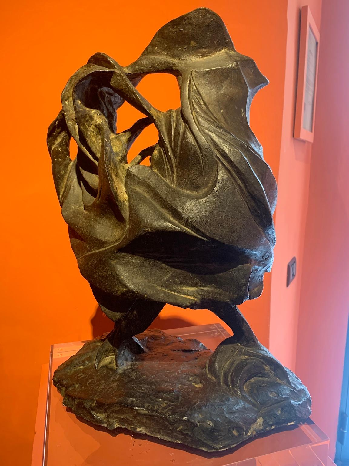 The bronze was first presented at the VII Quadriennale Nazionale d'Arte in Rome, which was held at the Palazzo delle Esposizioni from November 22, 1955 to April 30, 1956, with Fausto Pirandello as jury president, and which saw Giacomo Manzù win the