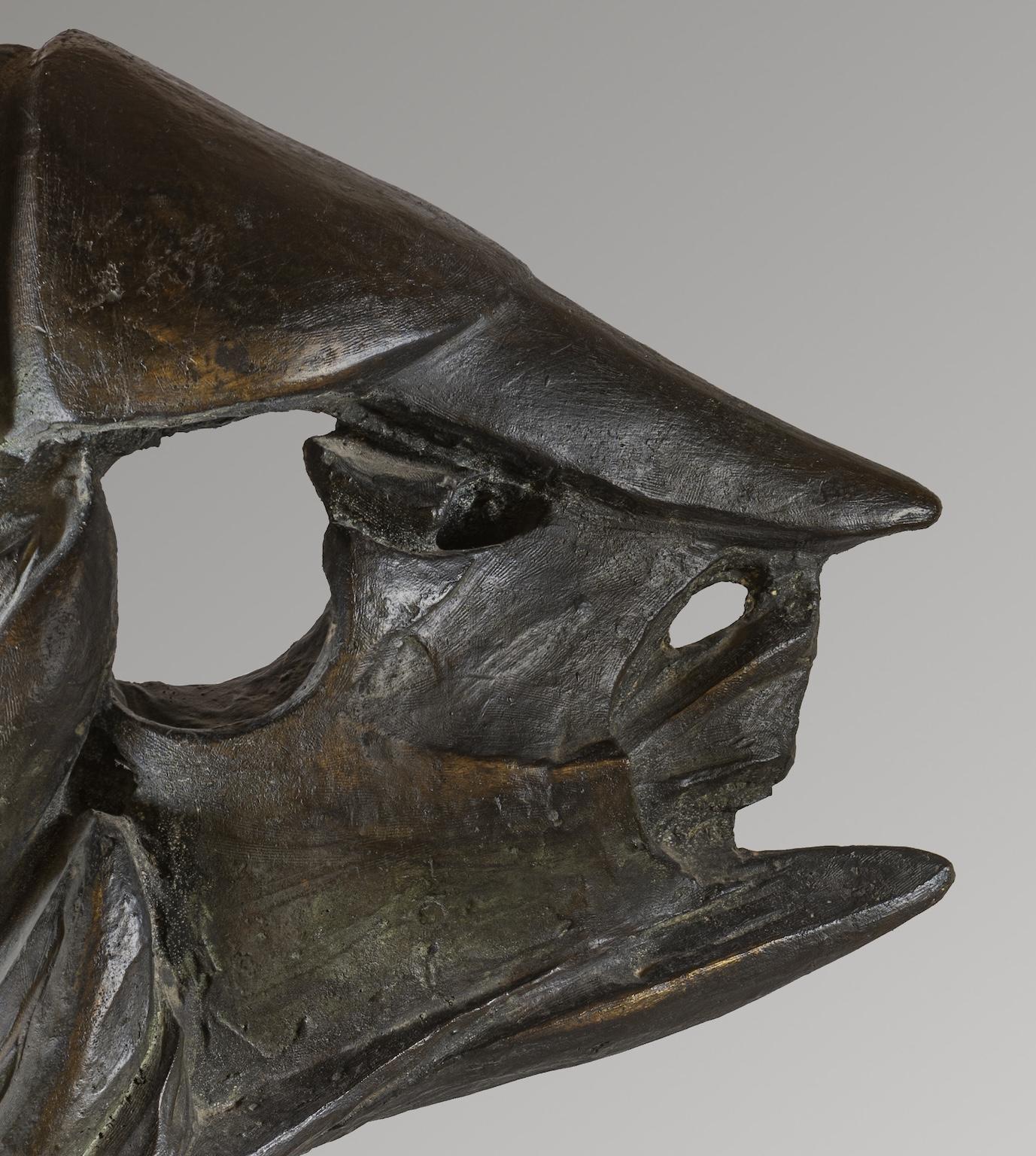Scultura figurativa astratta futurista in bronzo - Futurist Sculpture by Maria Chiaromonte