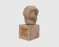 Gentleman, sculpture conceptuelle en marbre et travertin