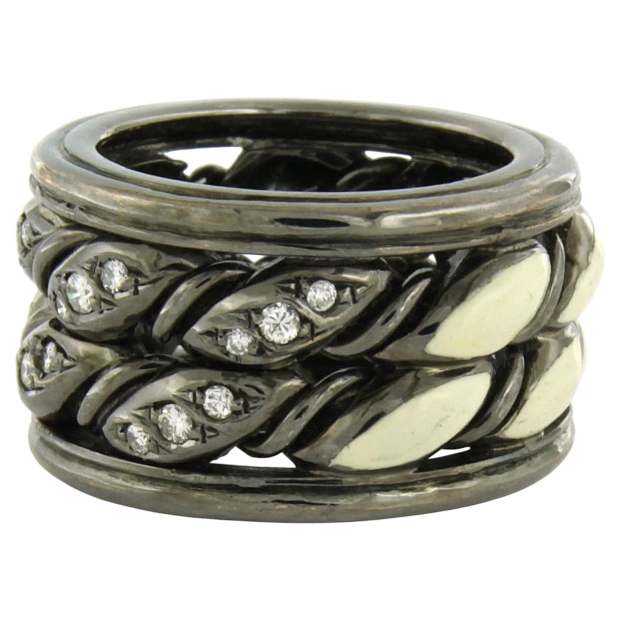 Maria Garcia Cassetti Anillo con banda de rodio negro y oro de 18 quilates, 0,32 ct diamantes en venta