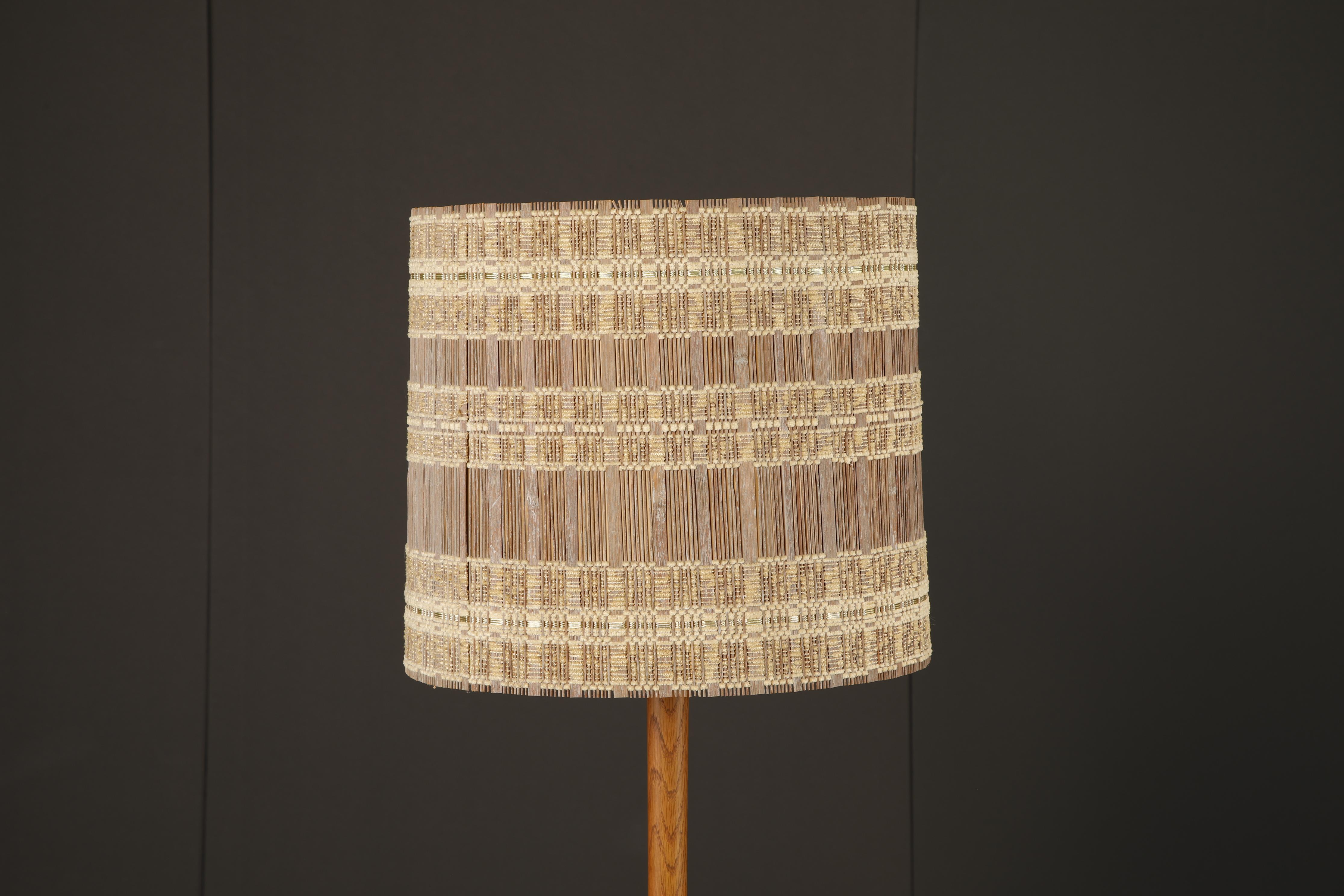 Abat-jour en damier naturel et or pâle, moderne du milieu du siècle dernier, 1960s Bon état - En vente à Los Angeles, CA