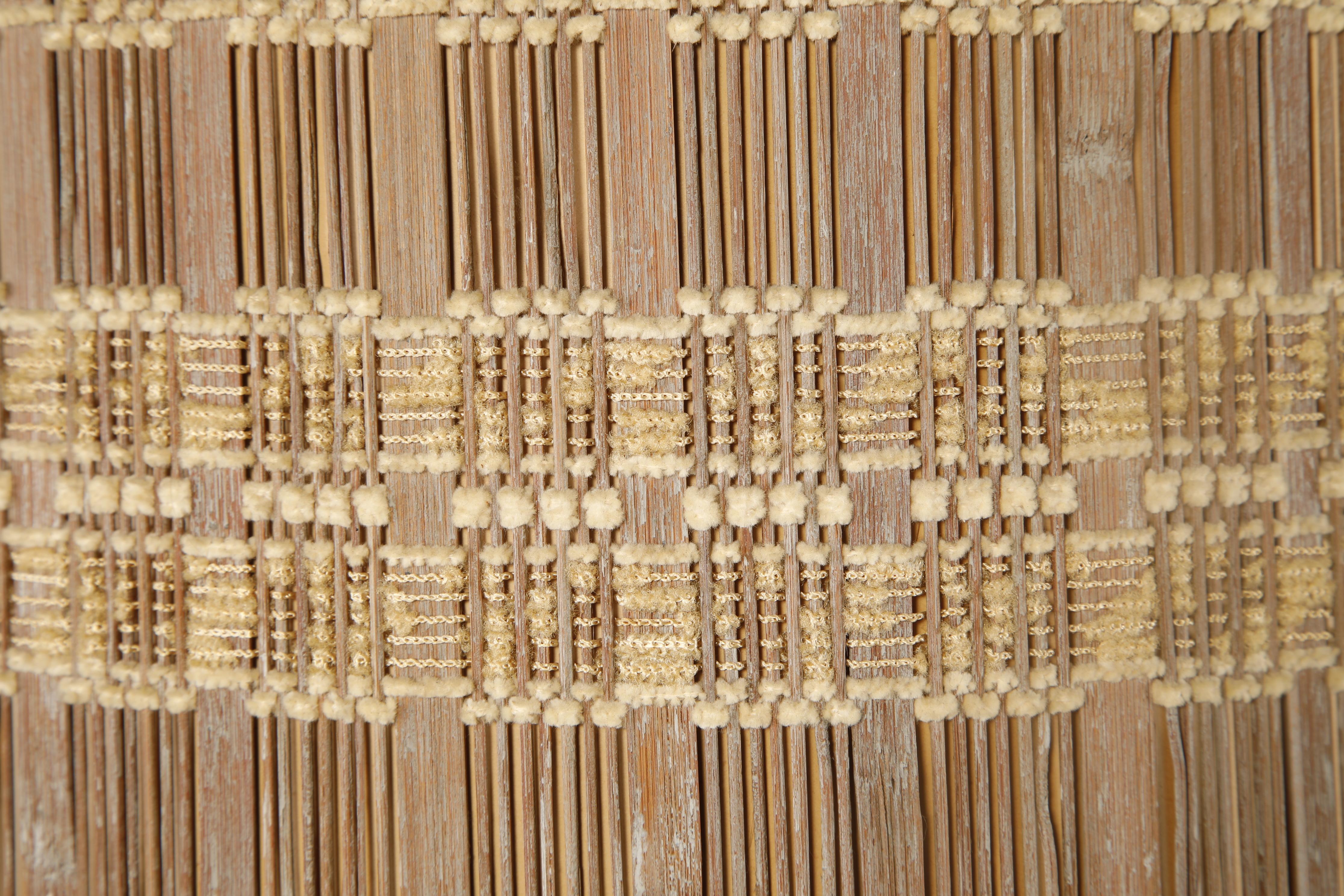 Raphia Abat-jour en damier naturel et or pâle, moderne du milieu du siècle dernier, 1960s en vente