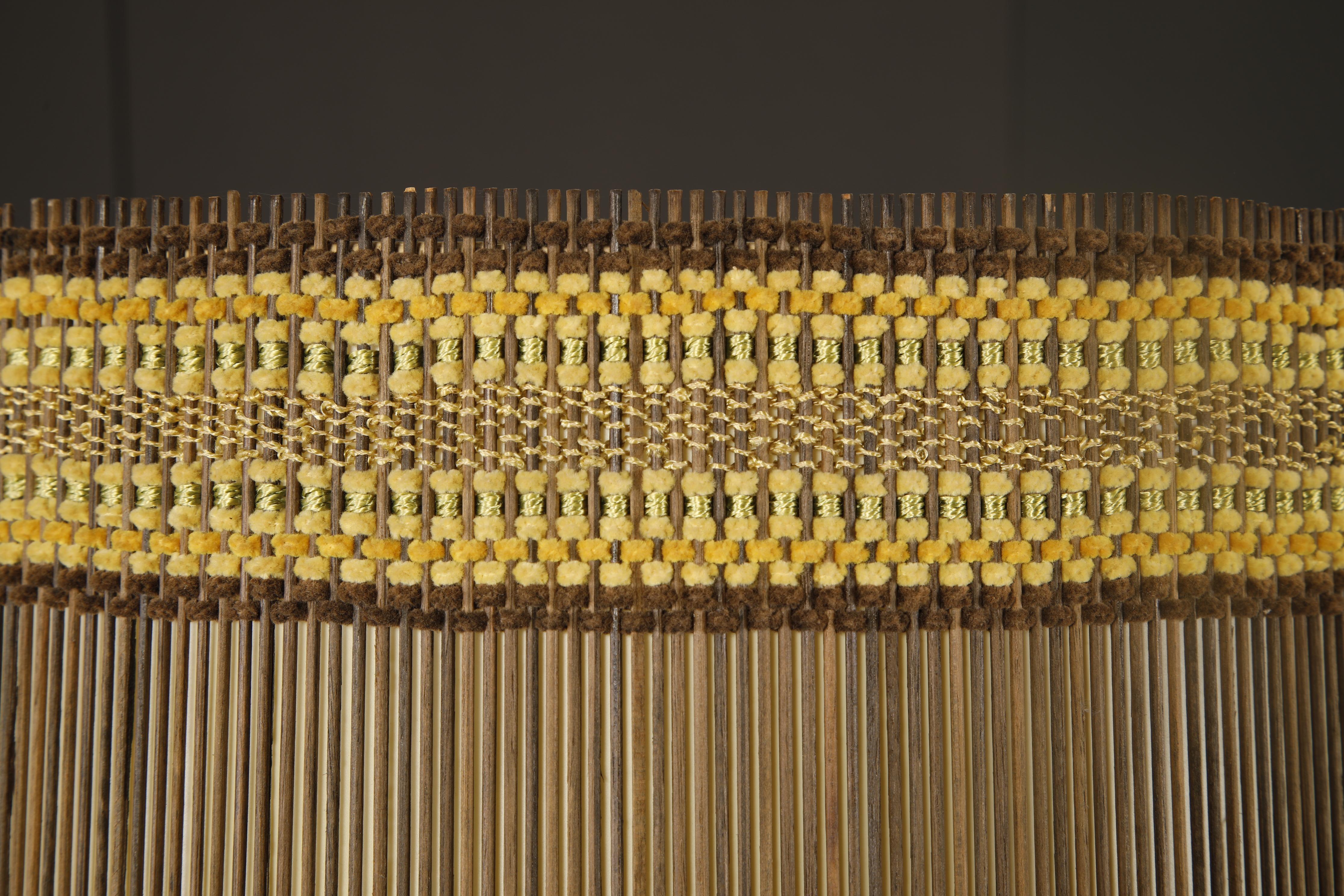 Milieu du XXe siècle Maria Kipp, abat-jour vintage en fibre tissée, ambre, or et terre de sienne brûlée, années 1960 en vente