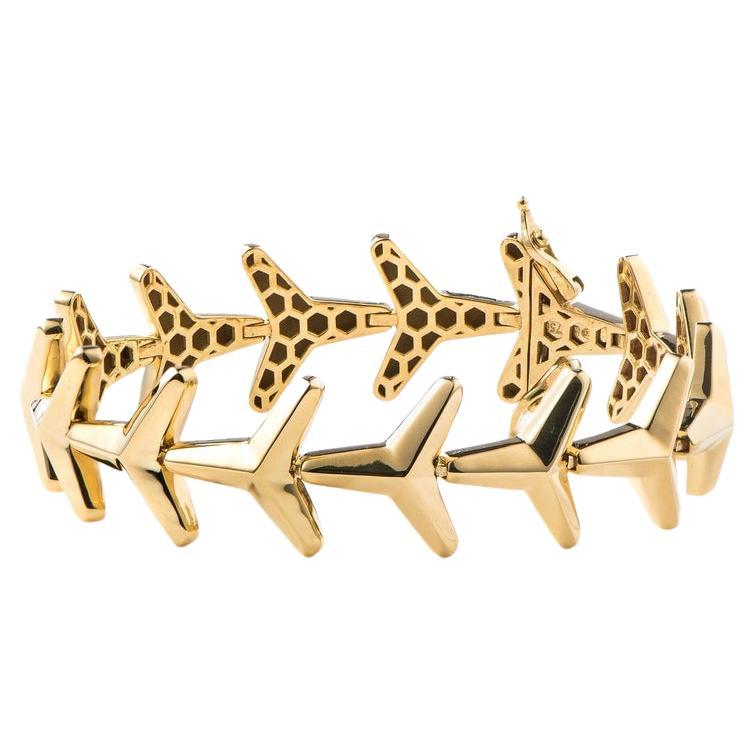 Maria Kotsoni Contemporary 18k Gold Three Pointed Star Sculptural Link Bracelet For Sale