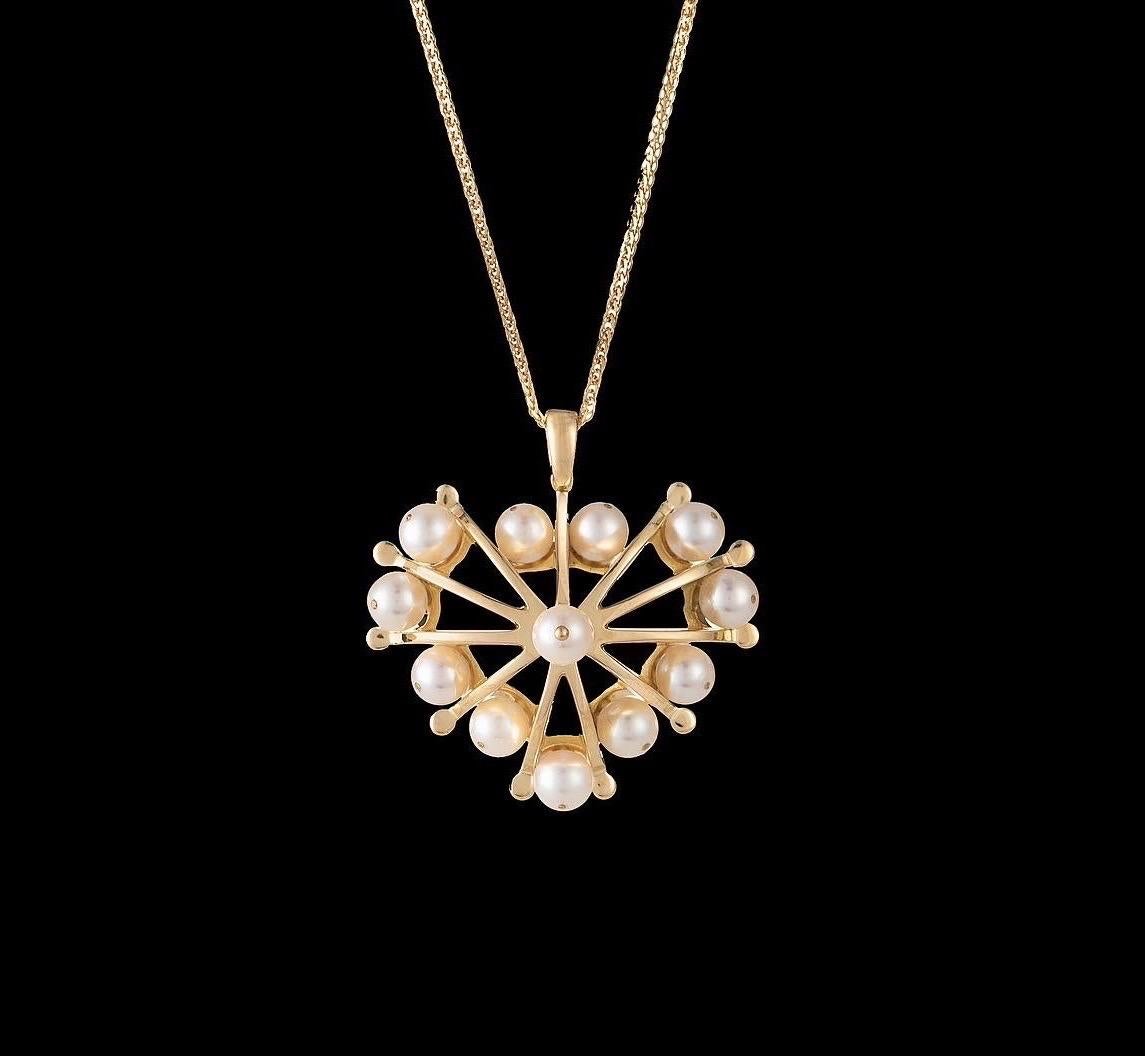 Women's or Men's Maria Kotsoni, Contemporary 18K Yellow Gold & Akoya Pearl Domed Heart Pendant For Sale