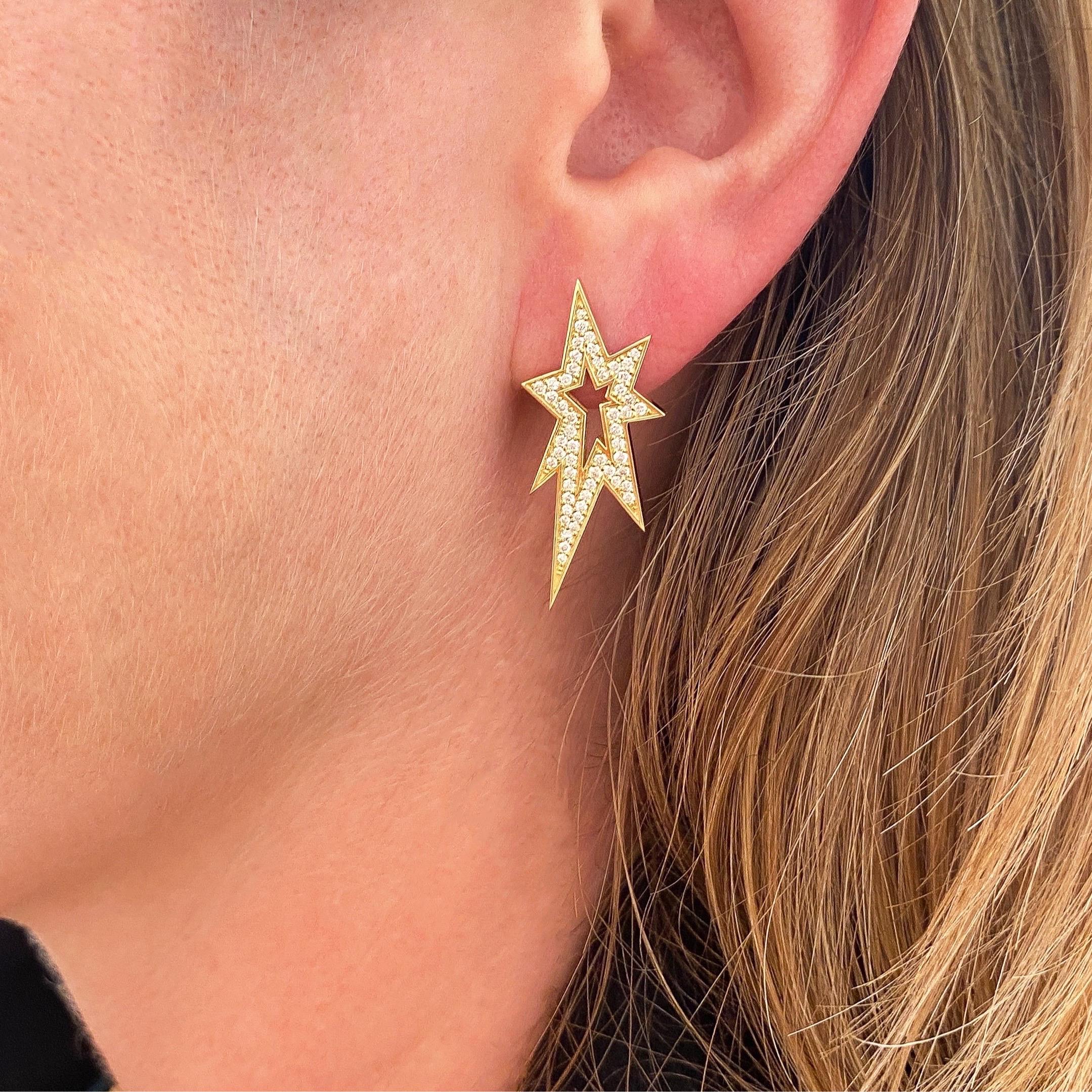 Maria Kotsoni Contemporary 18k Yellow Gold, Bang White Diamond Ear Studs In New Condition For Sale In Nicosia, CY