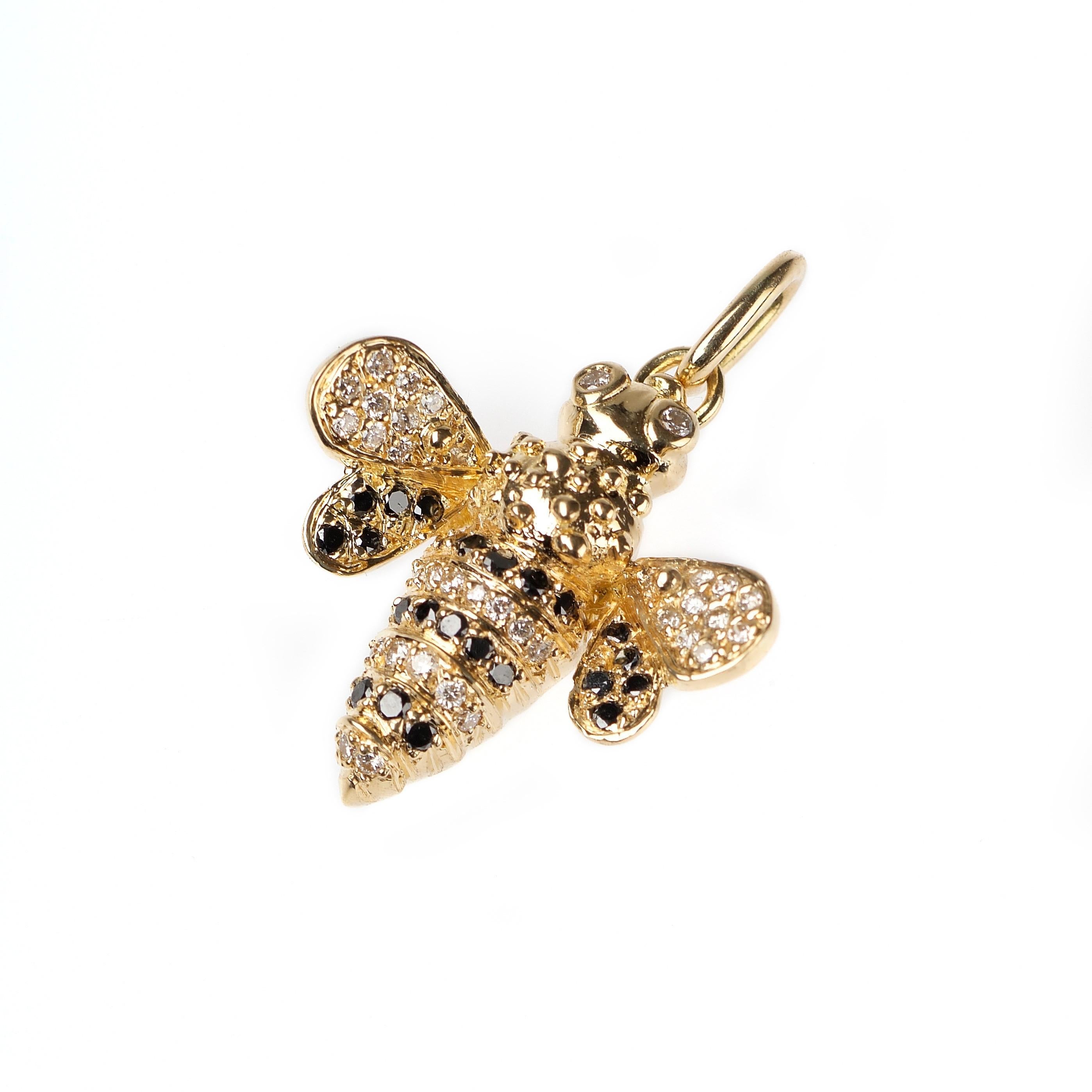 Maria Kotsoni, Hand Sculpted 18k Gold Black & White Diamond Flying Bee Pendant For Sale