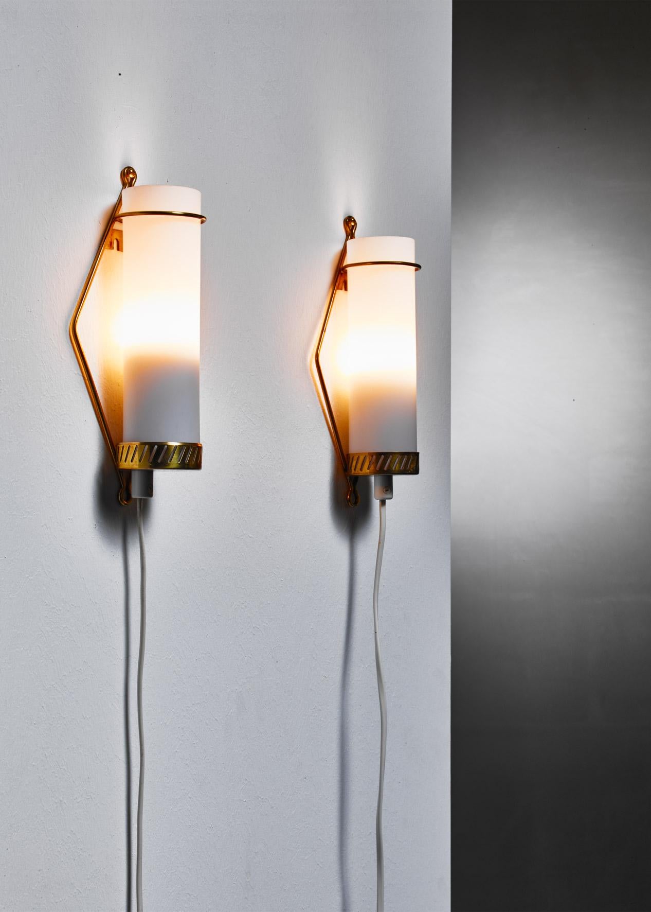 Scandinavian Modern Maria Lindeman Pair of Wall Lamps for Idman, Finland, 1950s For Sale