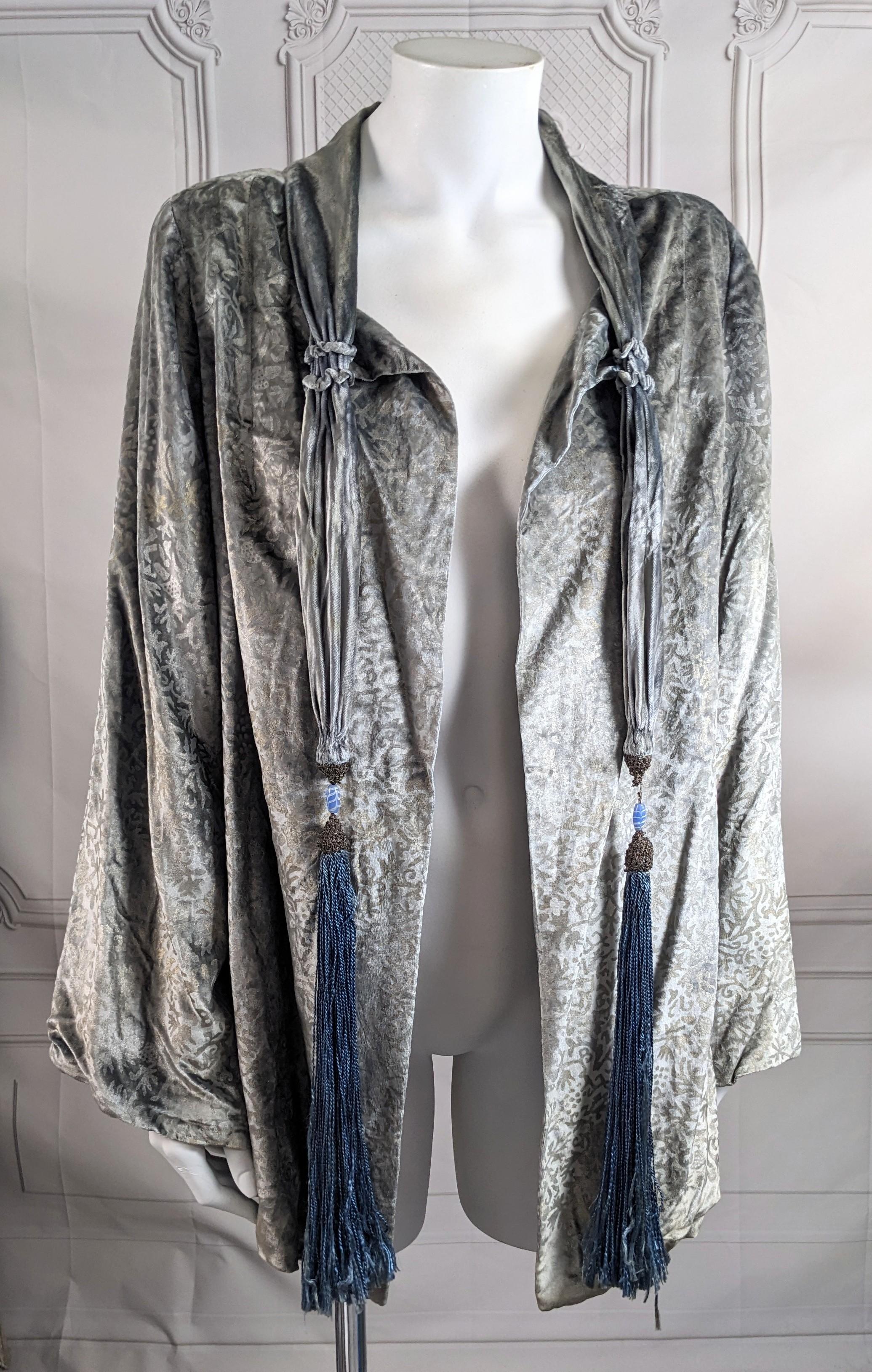 Chaqueta de noche de terciopelo Maria Monaci Gallenga, años 20 en venta 5