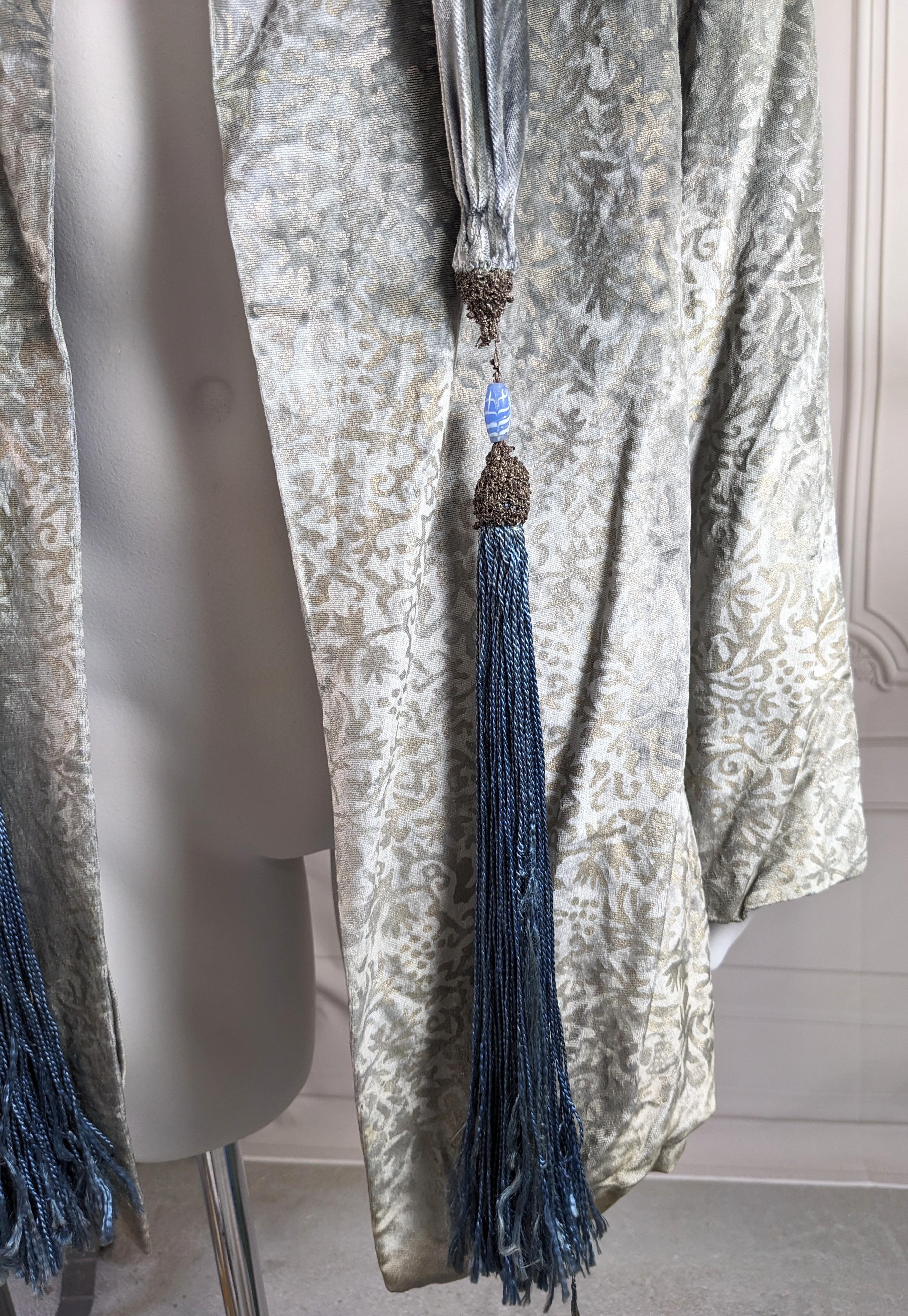 Chaqueta de noche de terciopelo Maria Monaci Gallenga, años 20 en venta 6