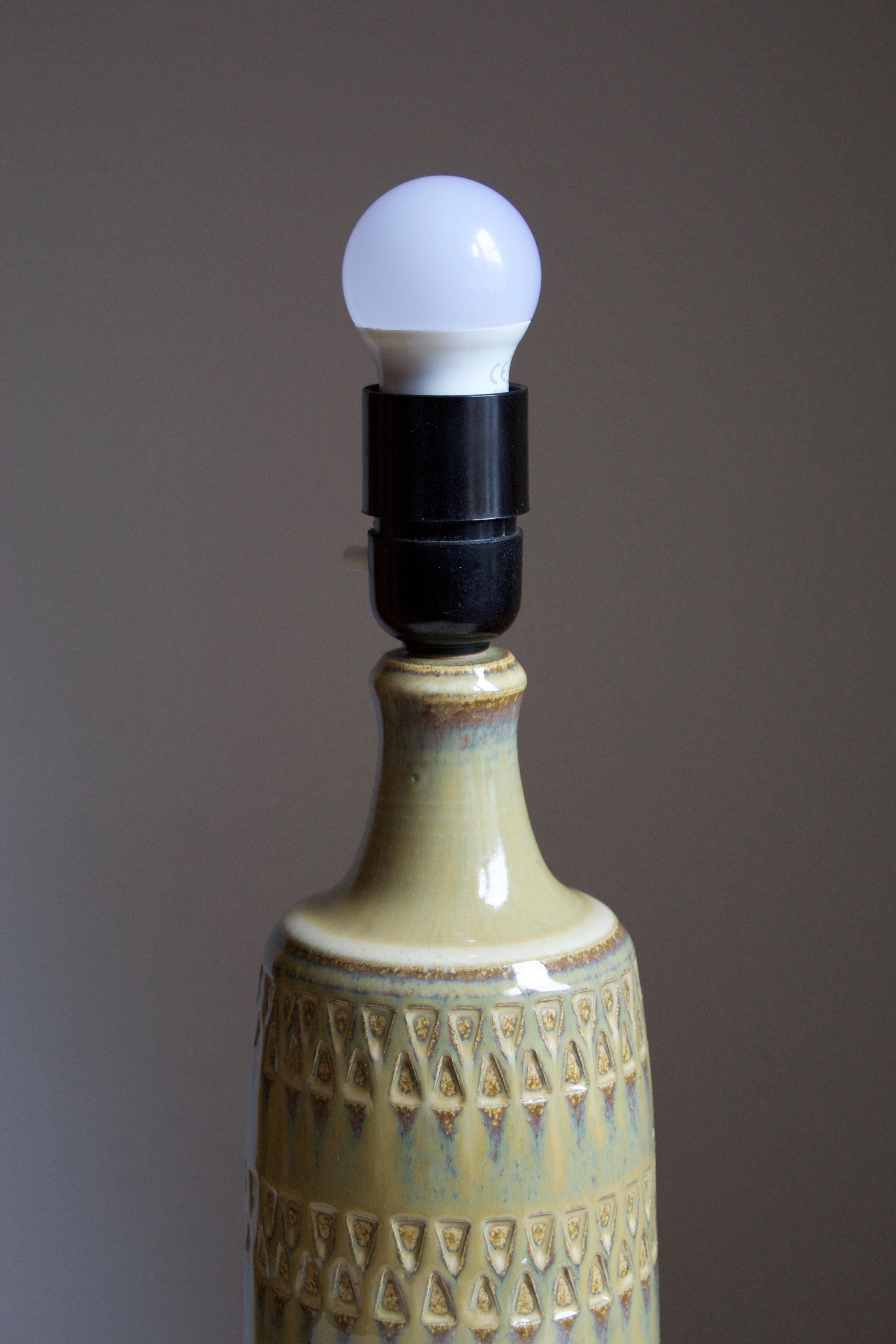 Mid-Century Modern Maria Philippi, Table Lamp, Glazed Incised Stoneware, Søholm, Denmark, 1960