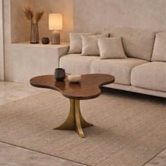 Maria Side Table  Ø 70 cm x H 42 cm Oak veneer top – Aged gold-patinated brass