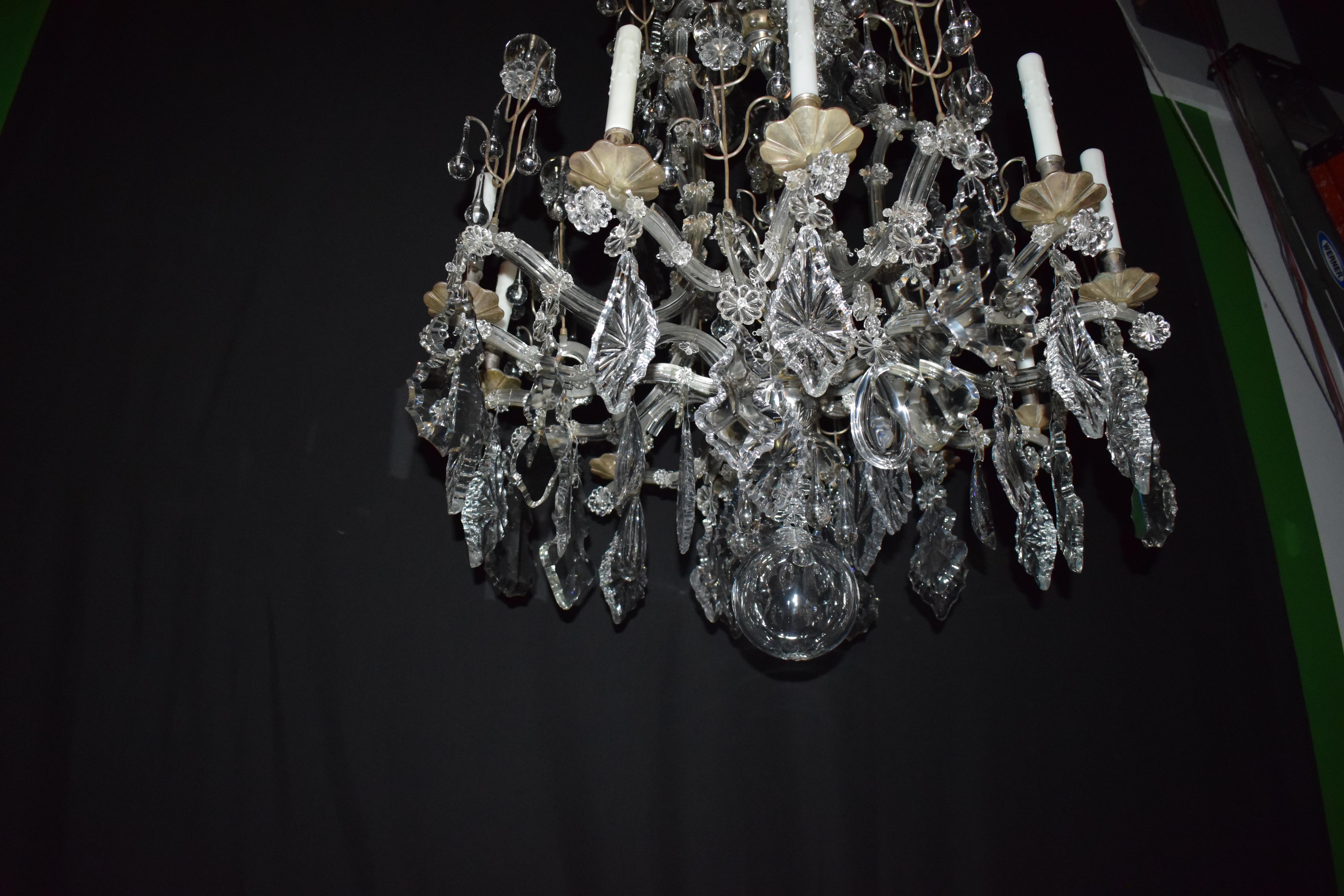 Early 20th Century Maria Theresa Chandelier For Sale