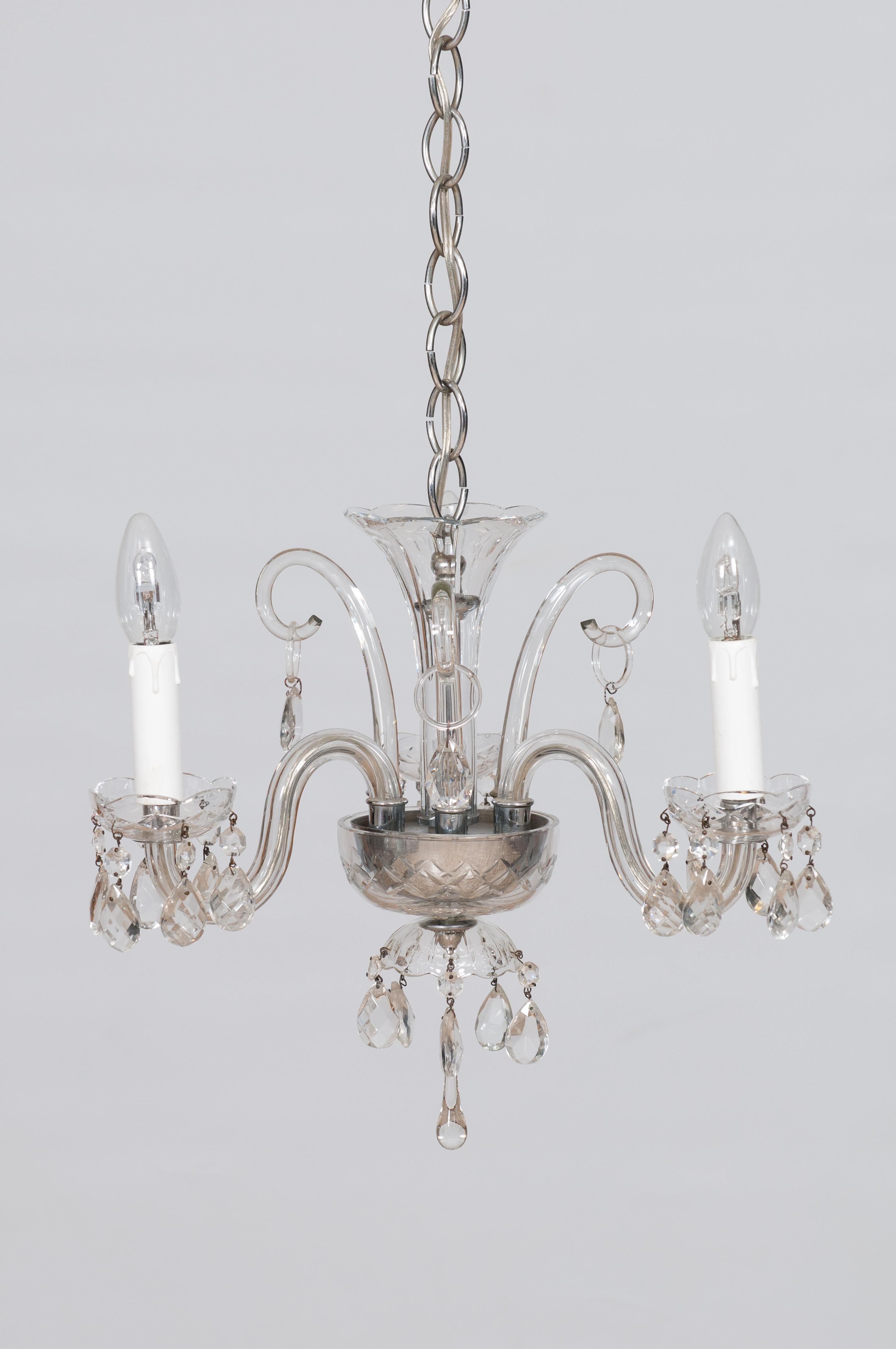 Maria Theresa Chandelier in Transparent Shiny Murano Glass 1980s Venice Italy  For Sale 2