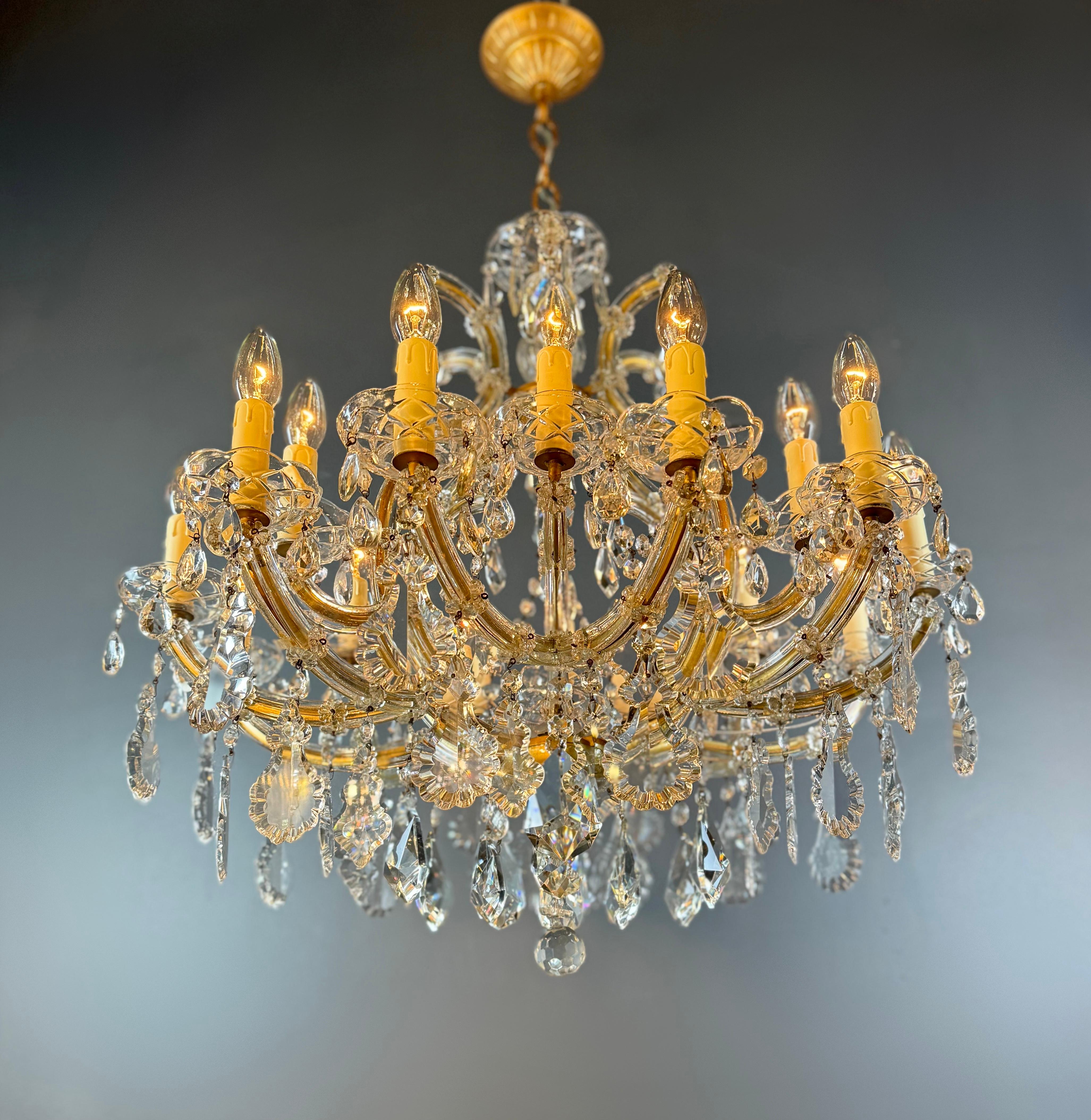 Early 20th Century Maria Theresa Clear Crystal Chandelier Antique Luster Glass White Art Nouveau For Sale