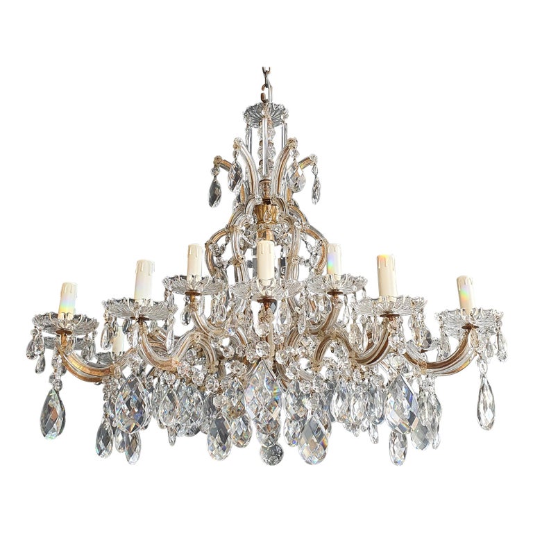 Maria Theresa Crystal Chandelier Antique Clear Classic Lustre For Sale at  1stDibs