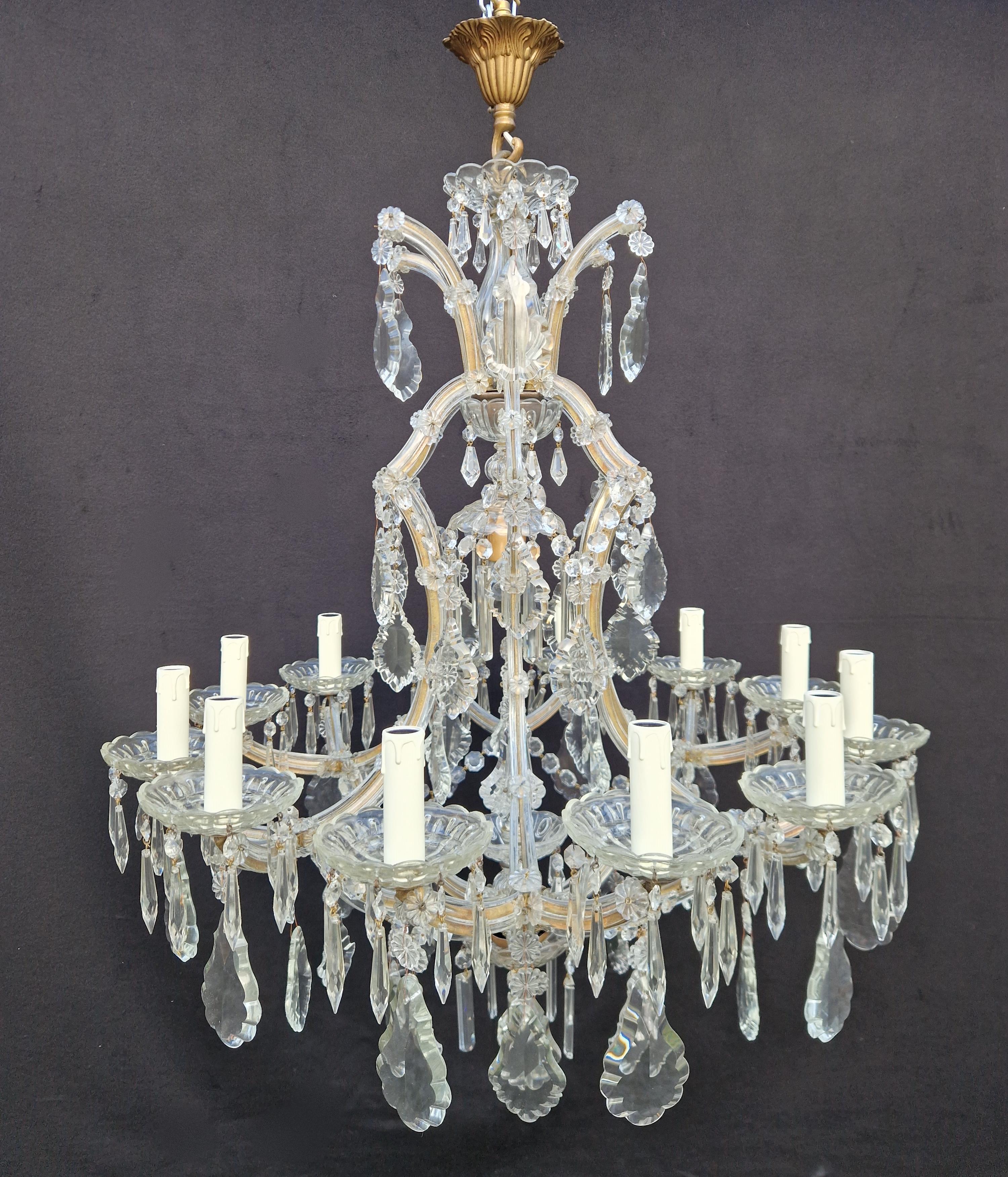 Maria Theresa Kristall-Kronleuchter aus antikem, klassischem Klarglas im Angebot 3
